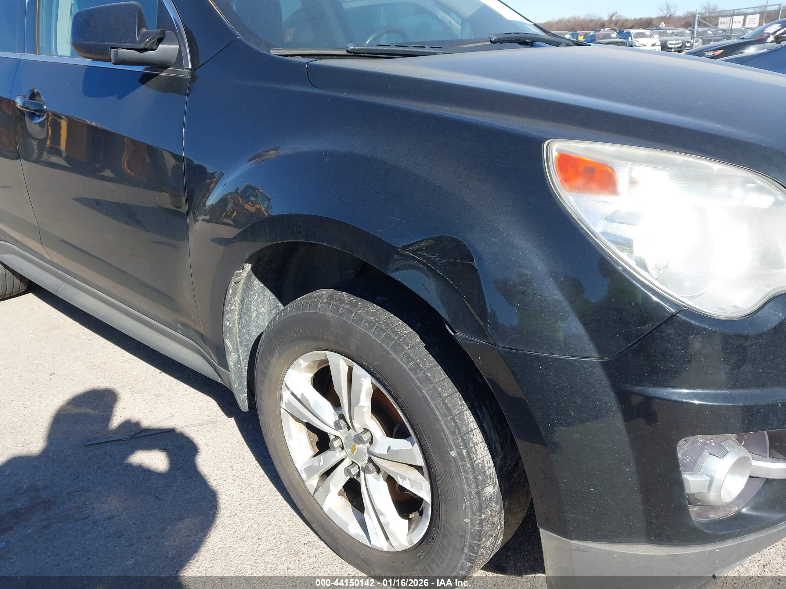 CHEVROLET EQUINOX image 6