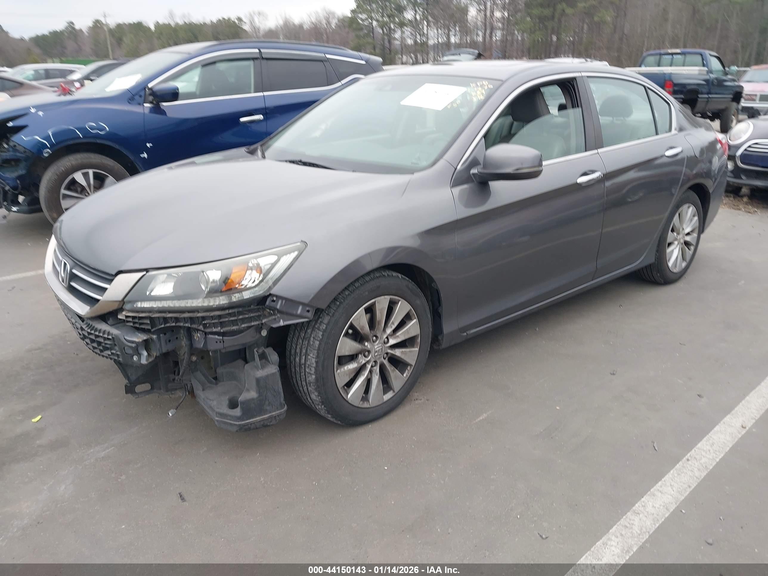HONDA ACCORD image 2
