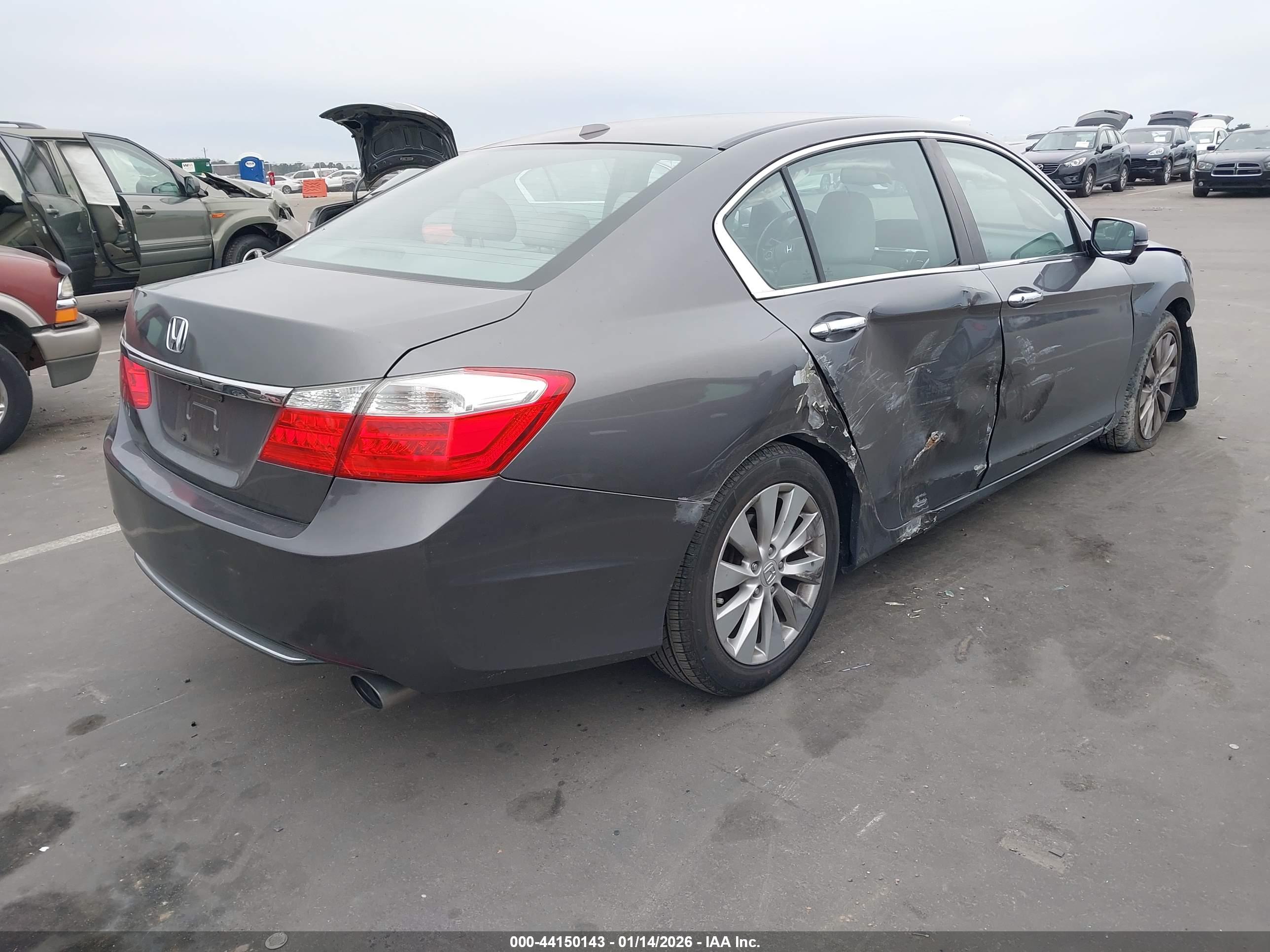 HONDA ACCORD image 4