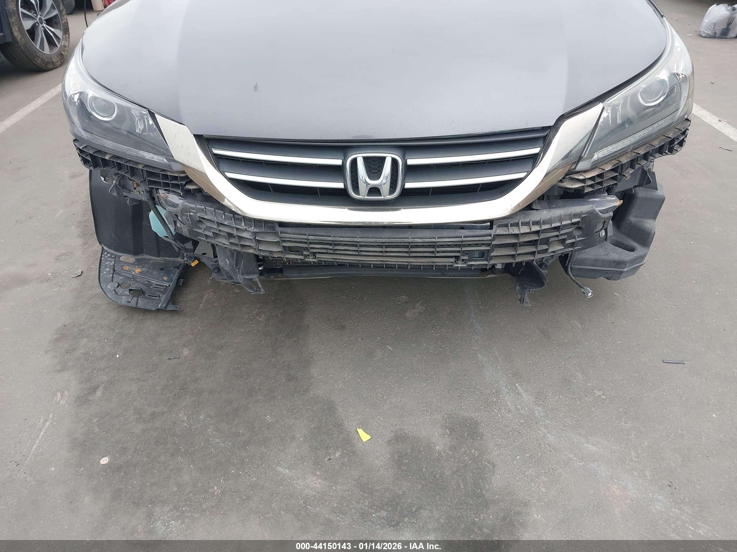 HONDA ACCORD image 6