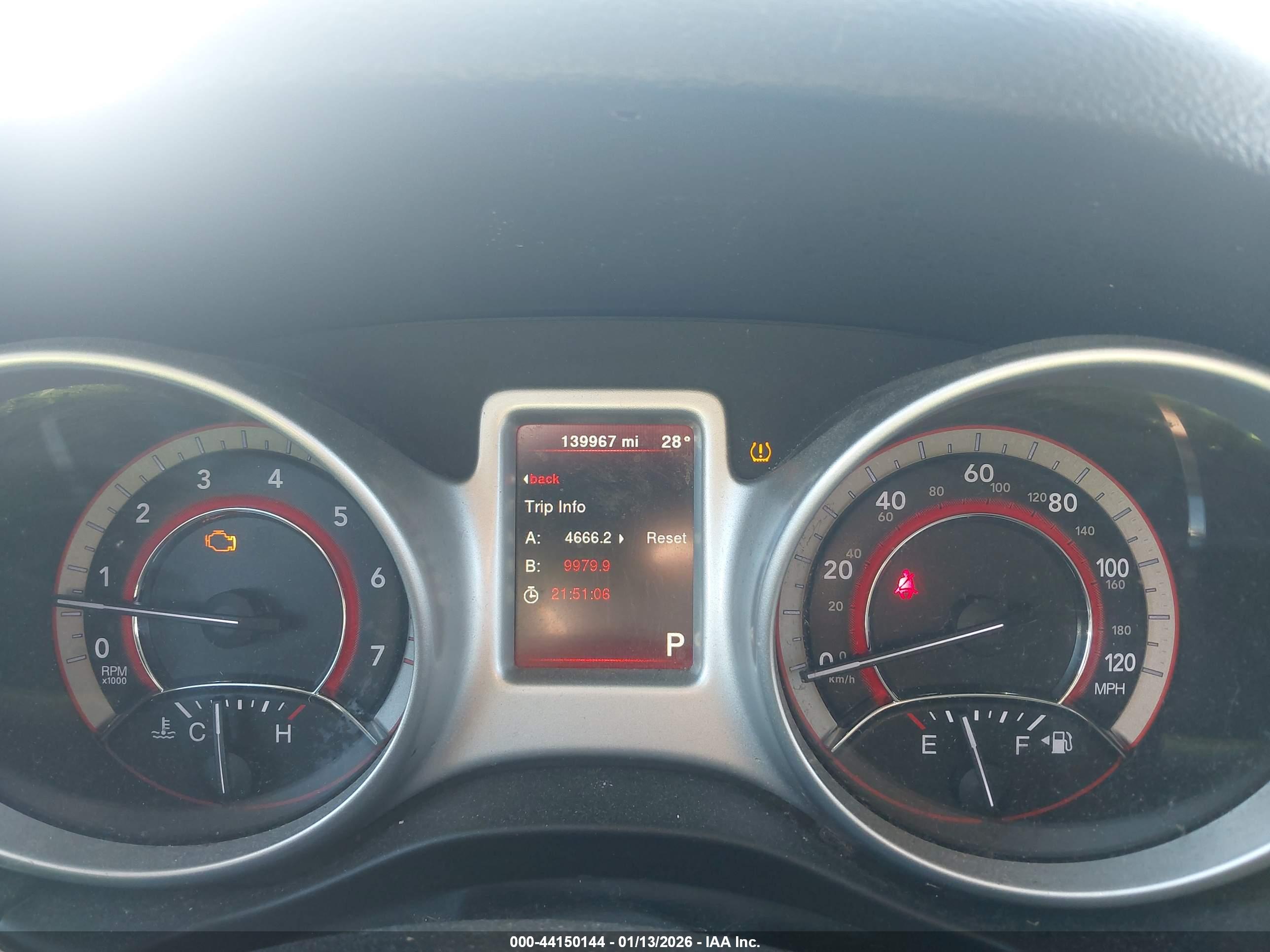 DODGE JOURNEY image 7