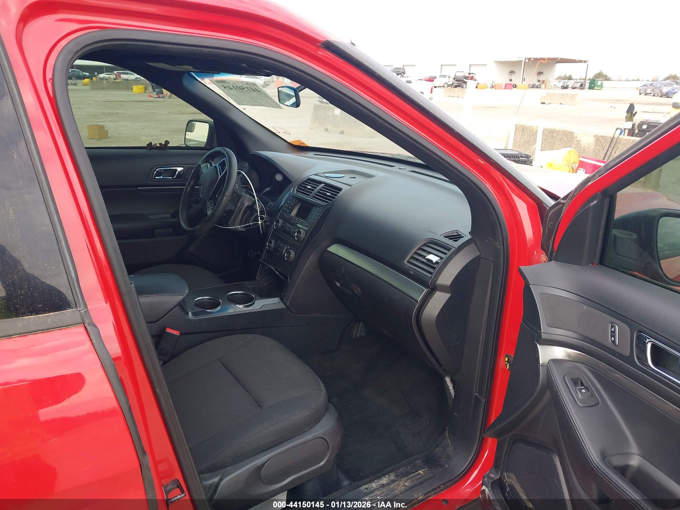 FORD UTILITY image 5