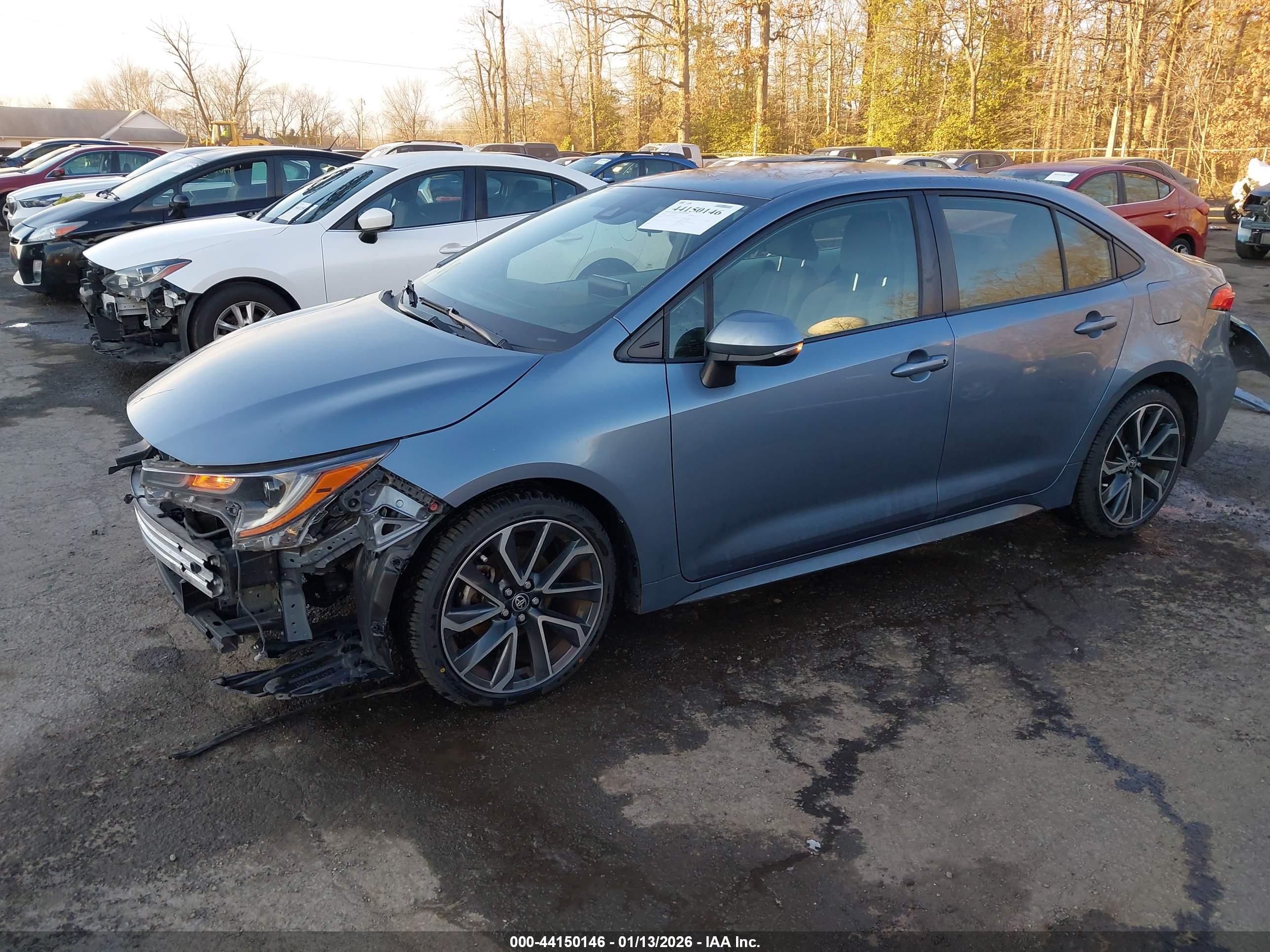 TOYOTA COROLLA image 2