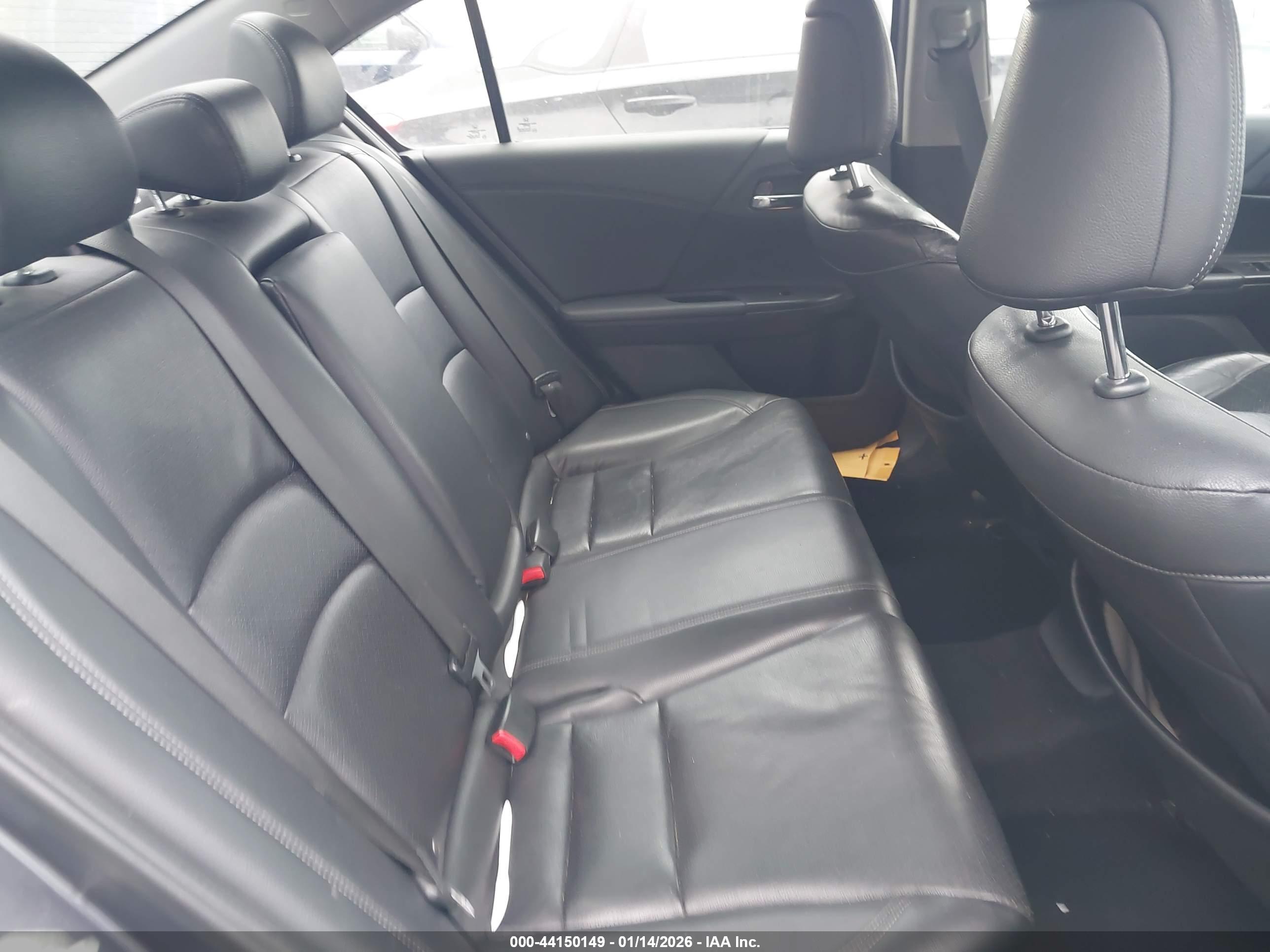 HONDA ACCORD image 8