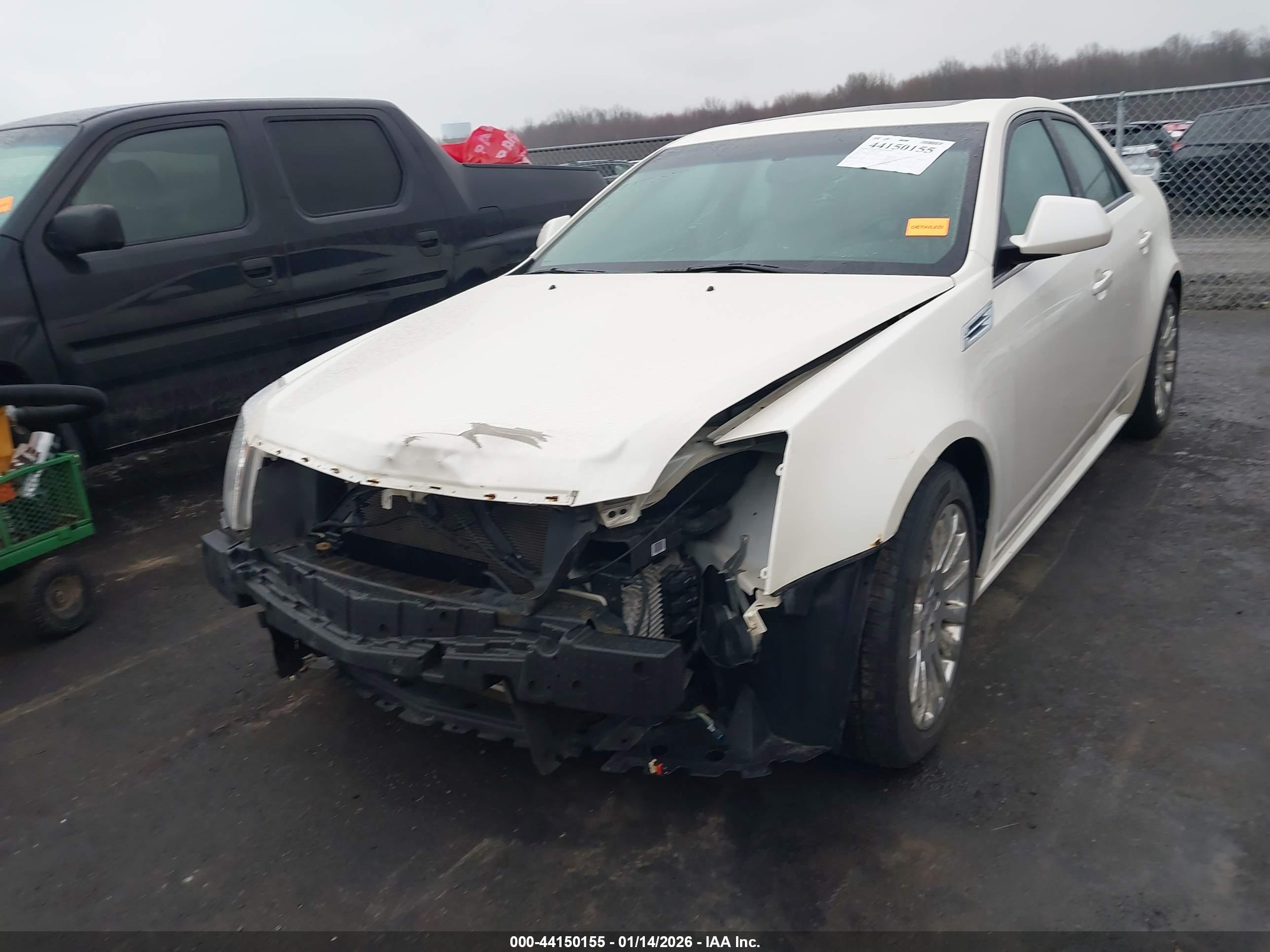 CADILLAC CTS image 6