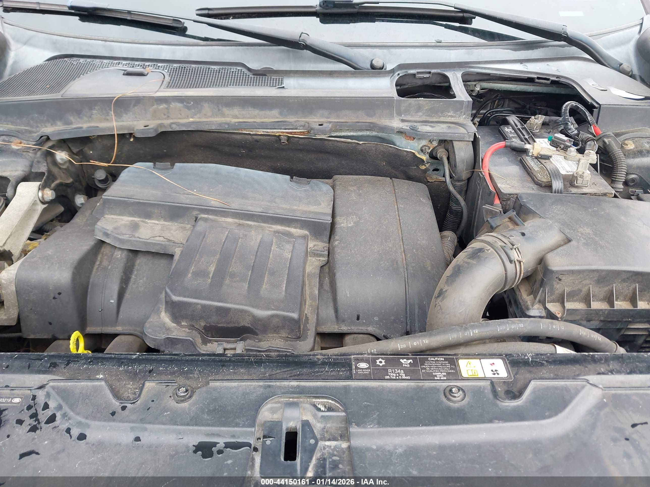 LAND ROVER image 10