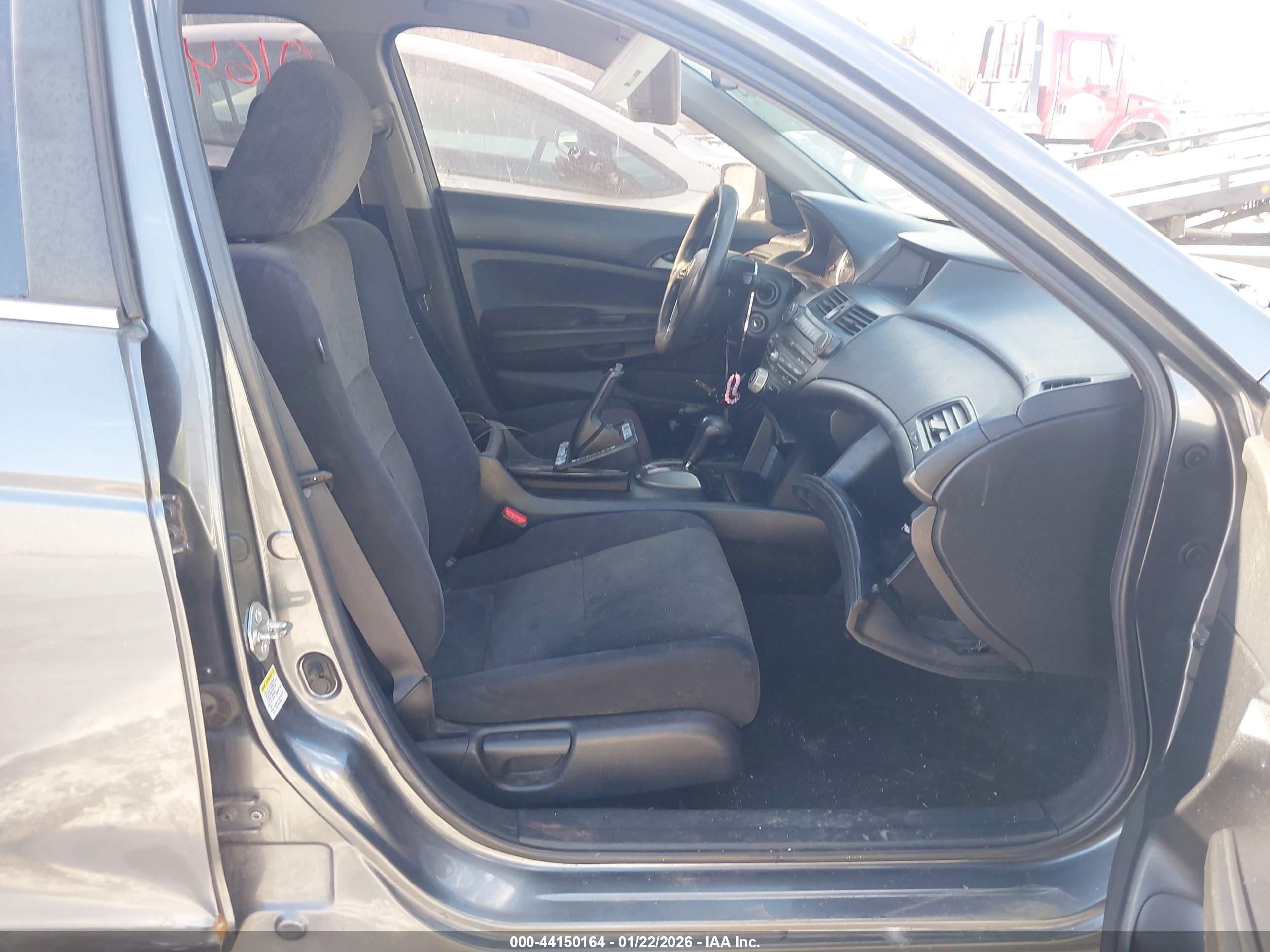 HONDA ACCORD image 5