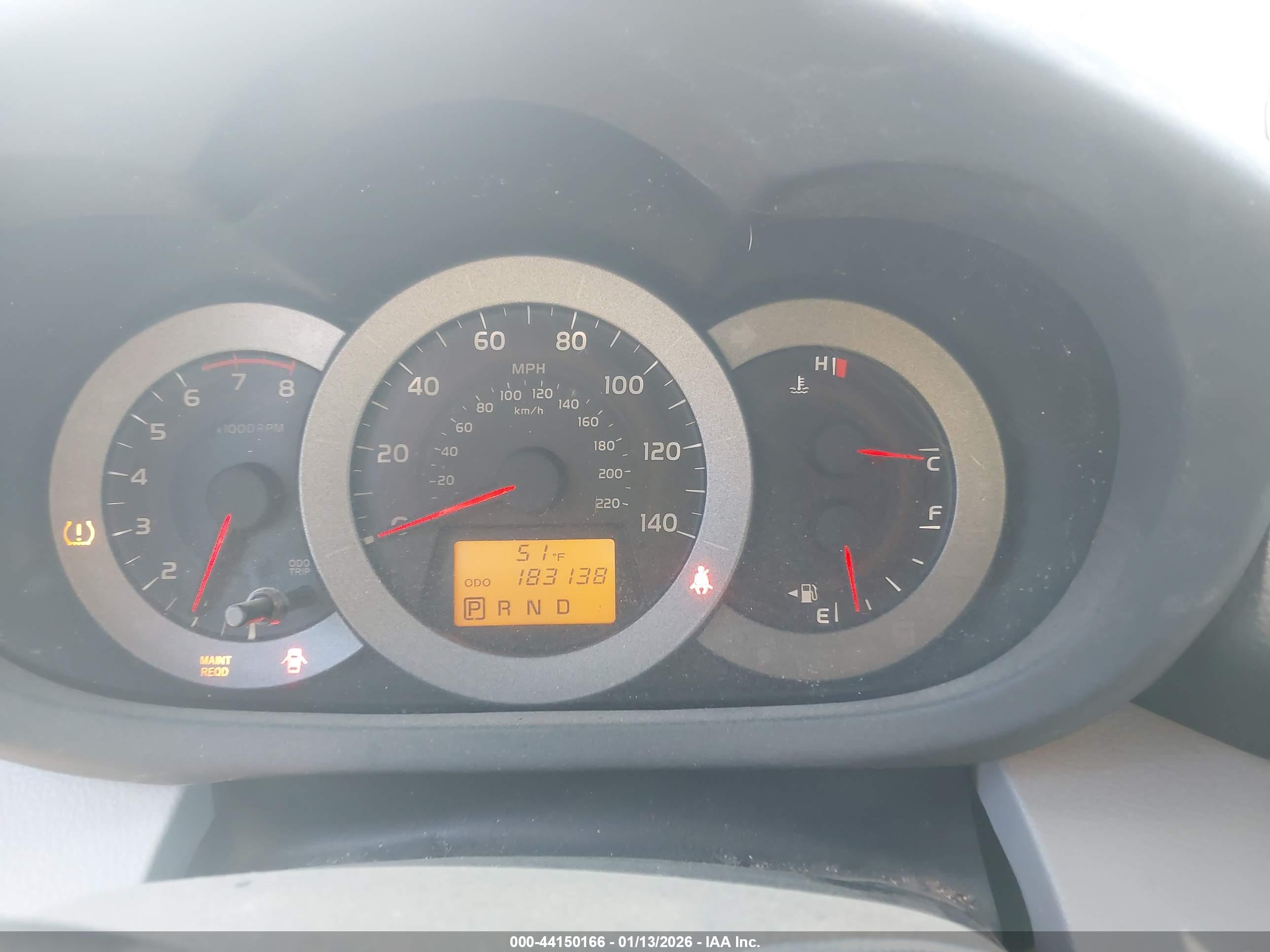 TOYOTA RAV4 image 7
