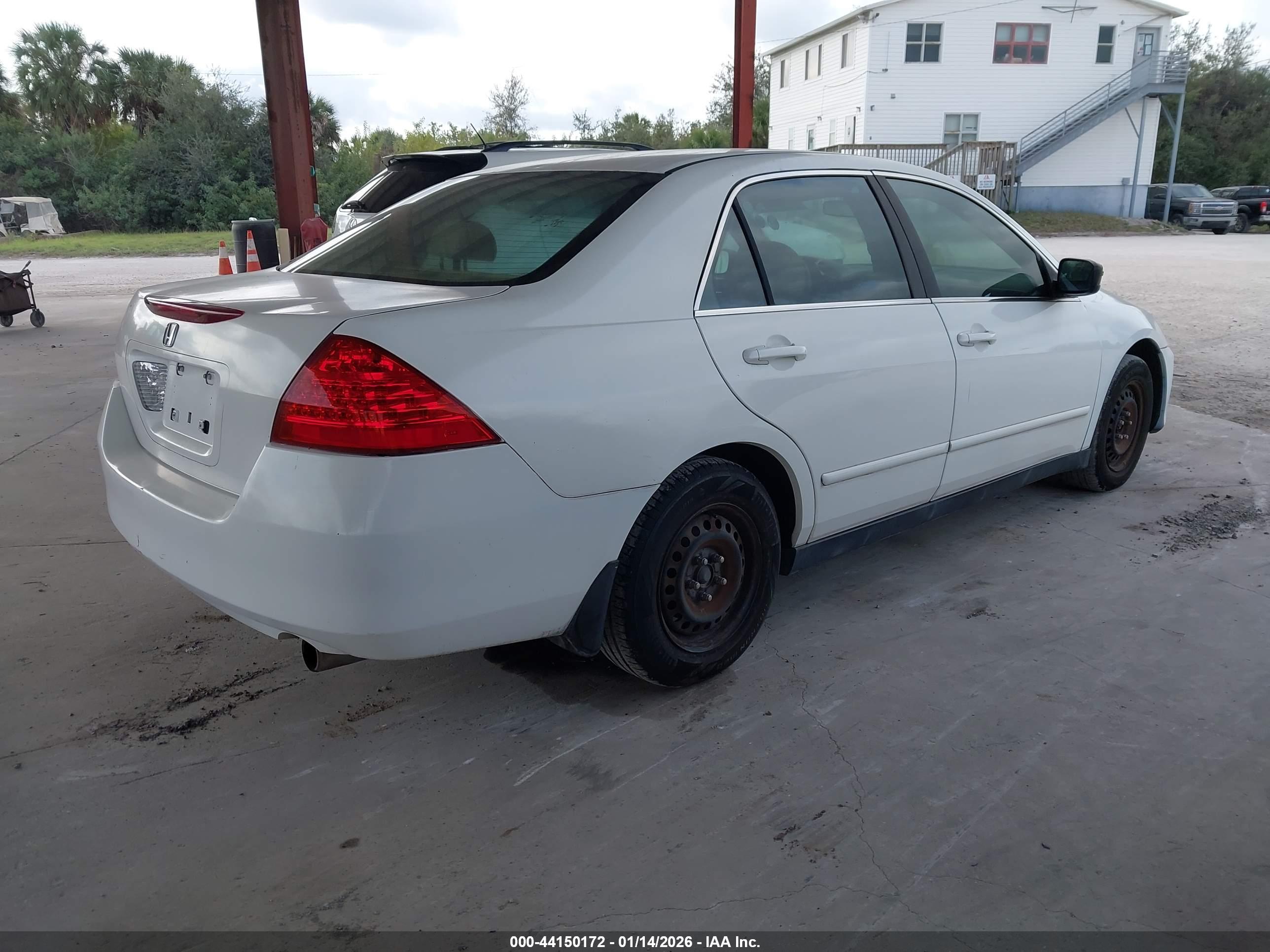 HONDA ACCORD image 4