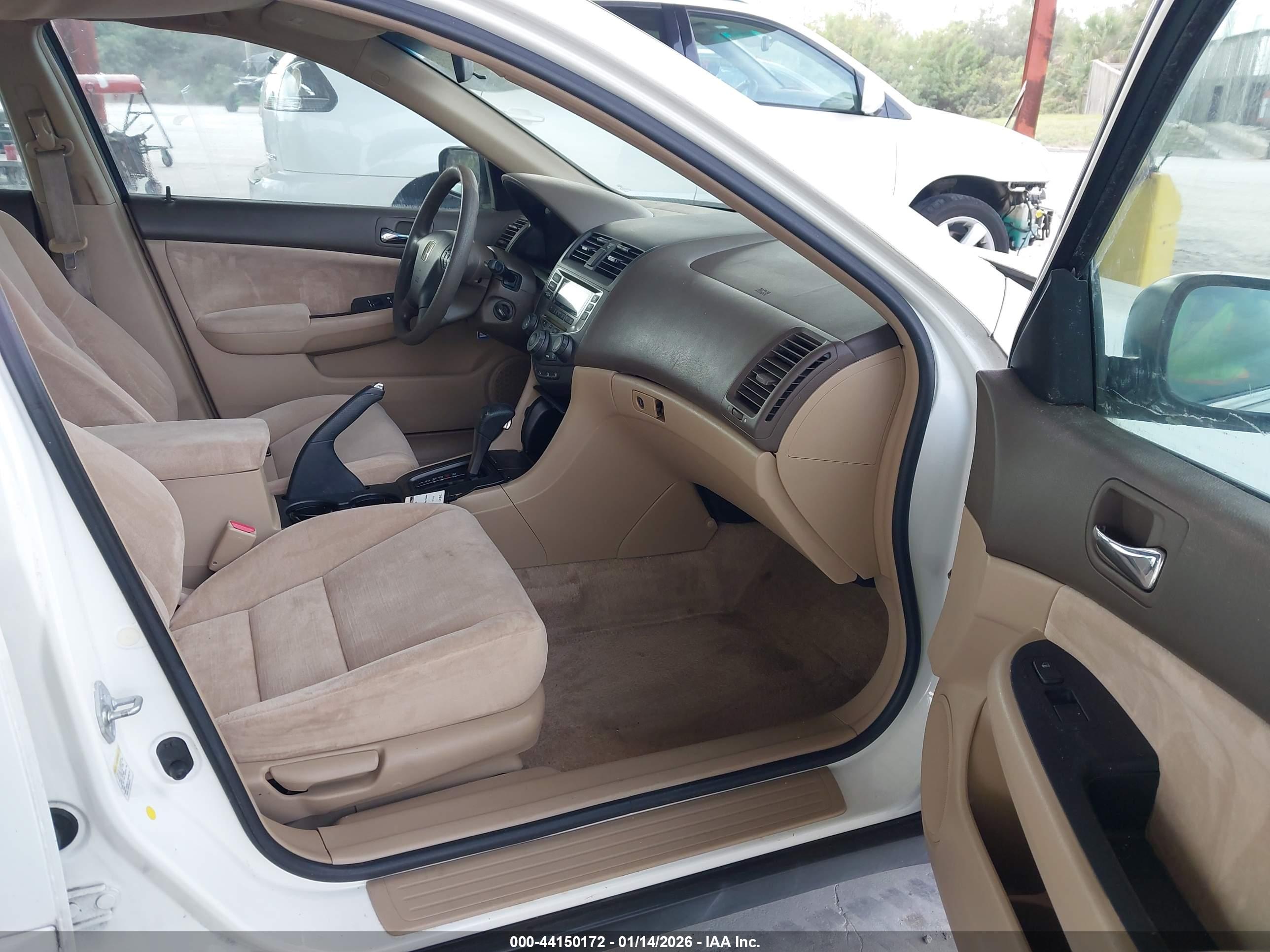 HONDA ACCORD image 5