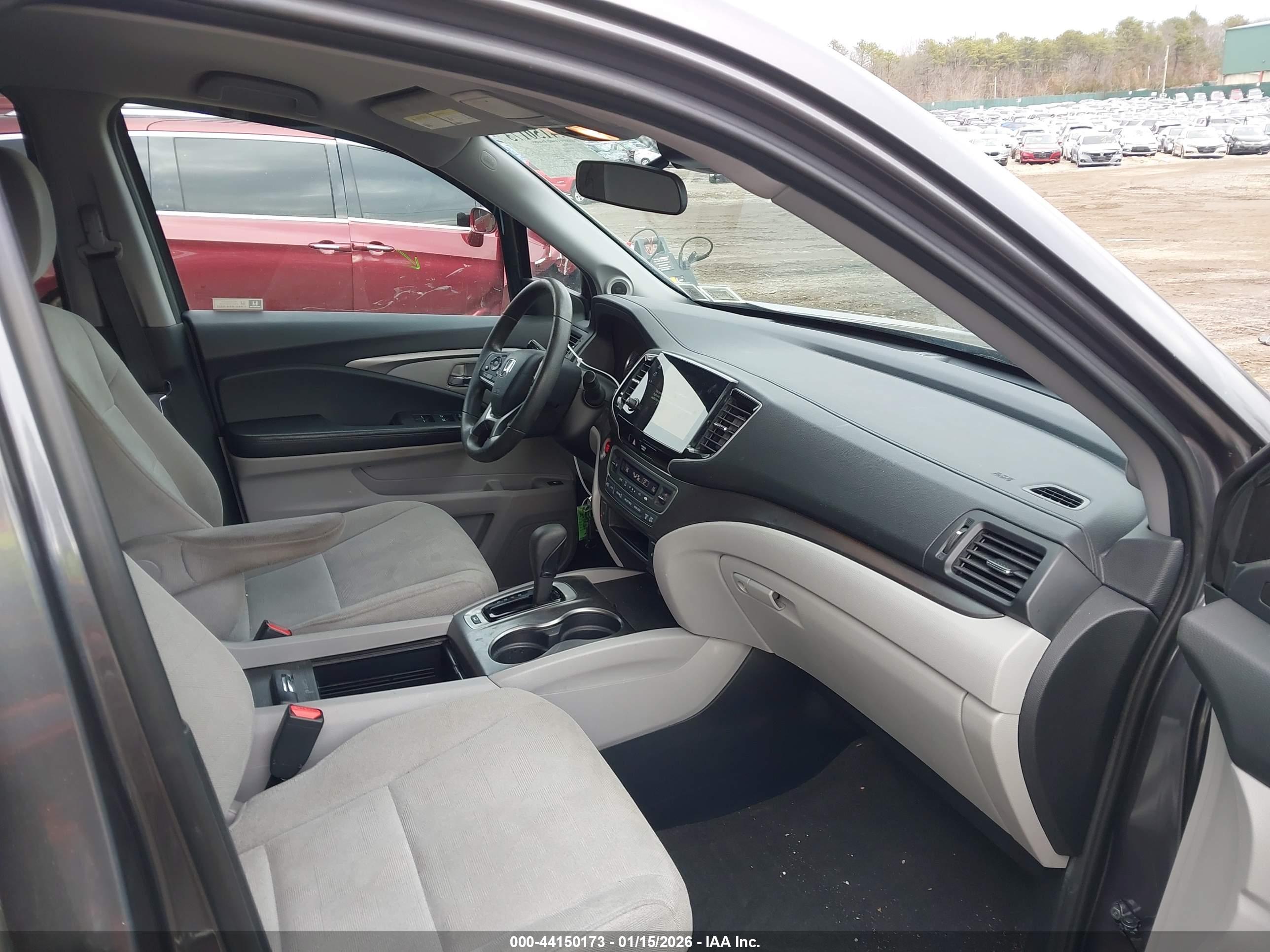 HONDA PILOT image 5