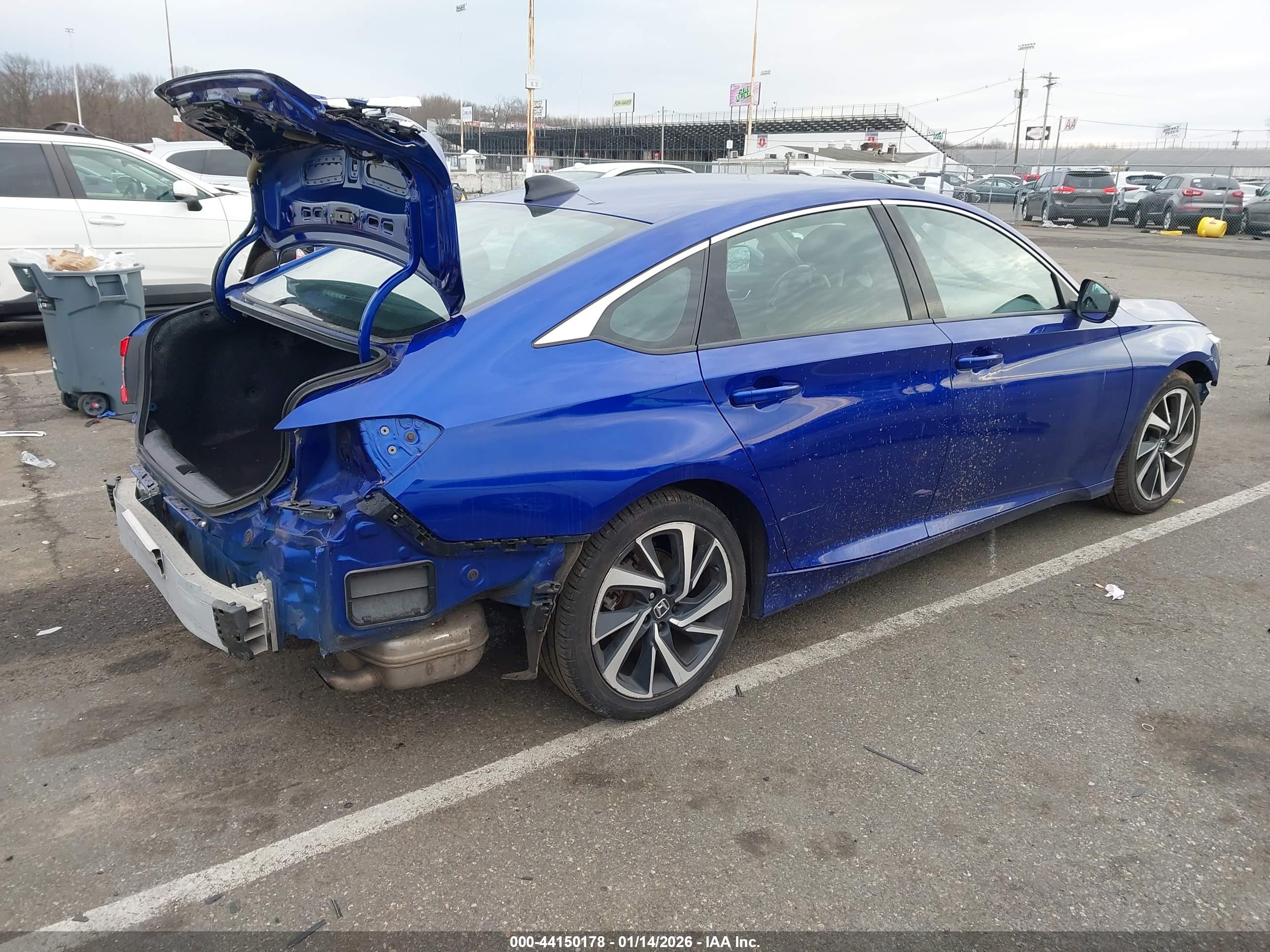 HONDA ACCORD image 4