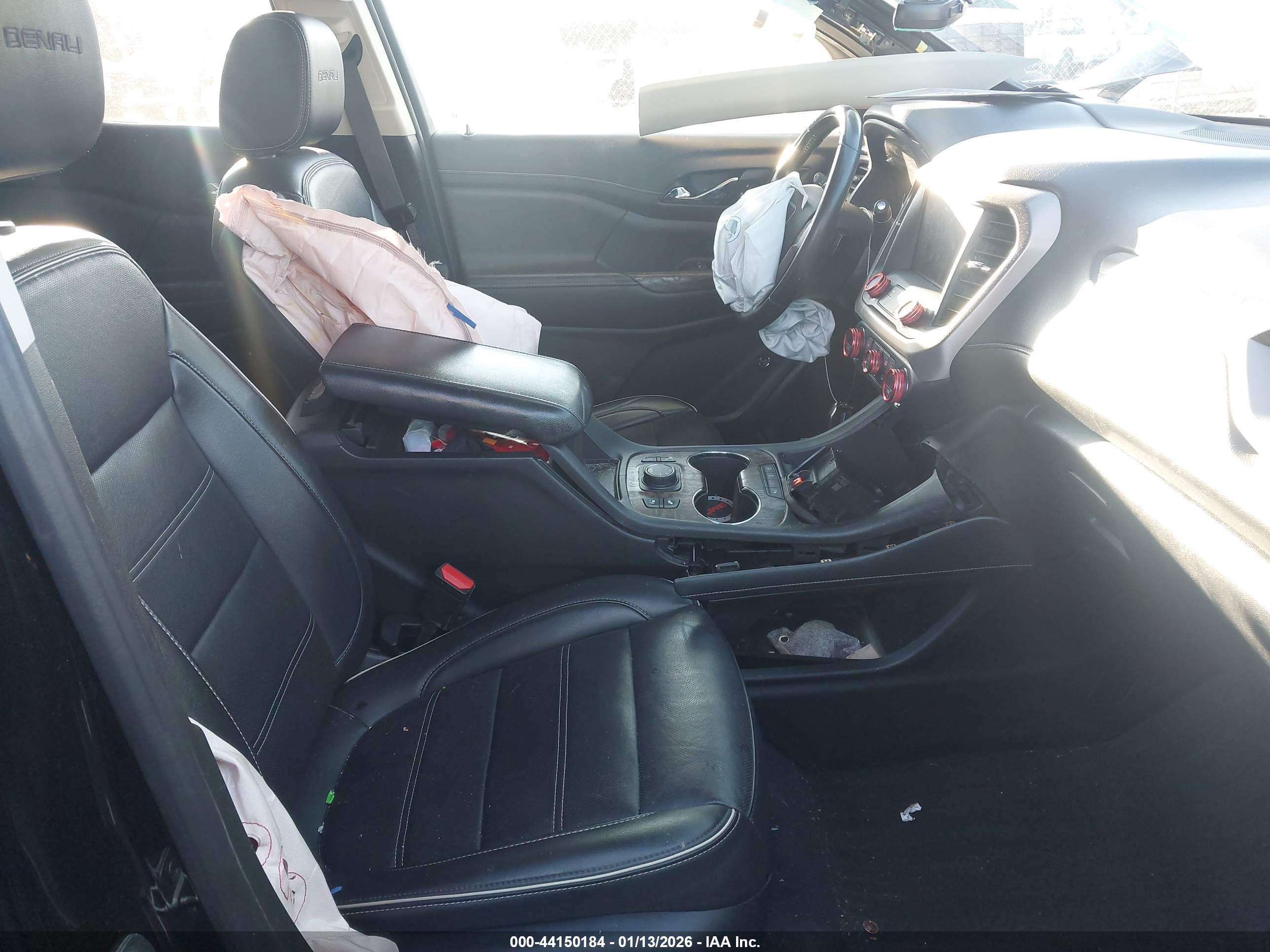 GMC ACADIA image 5
