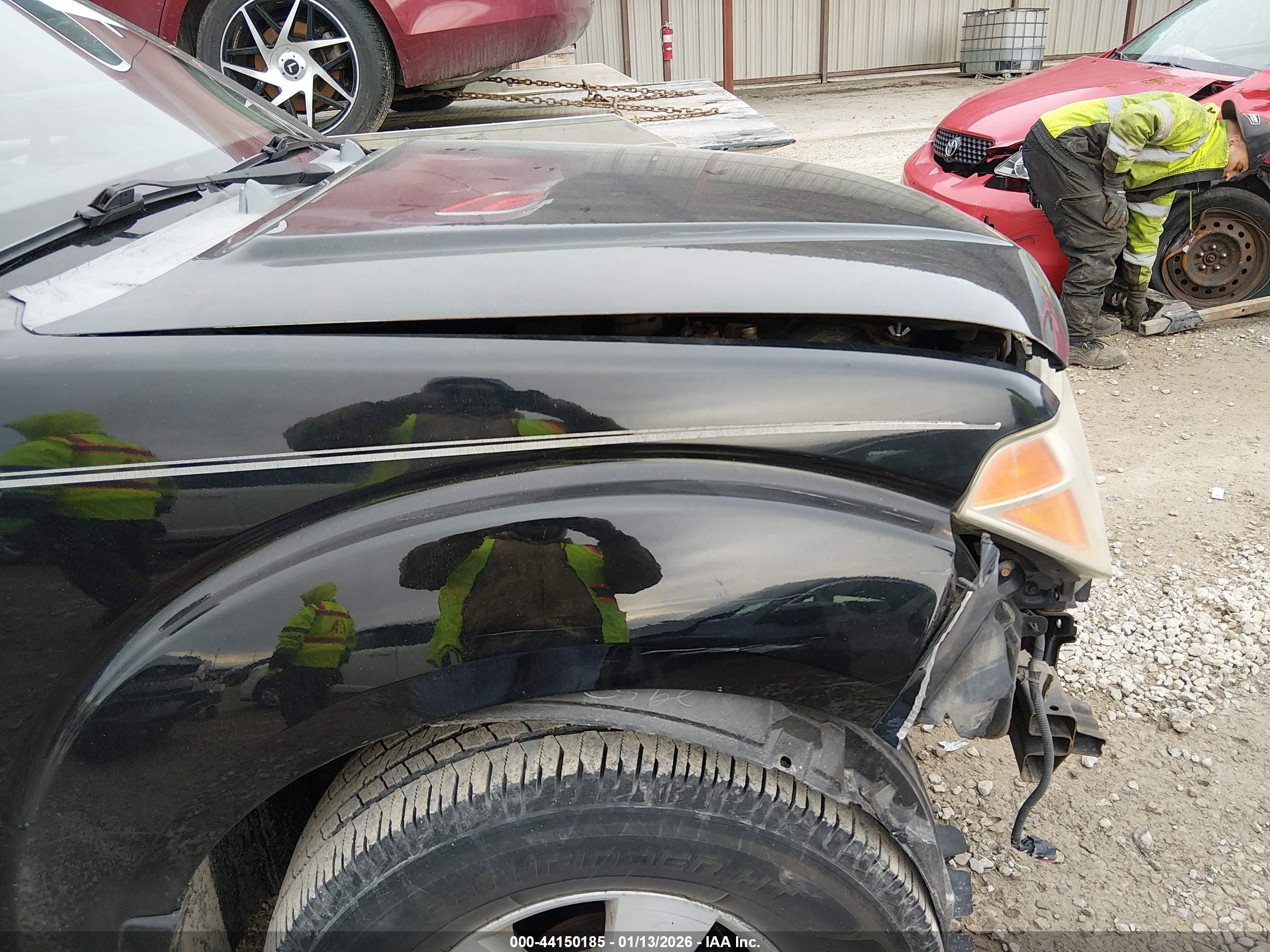 NISSAN PATHFINDER image 6