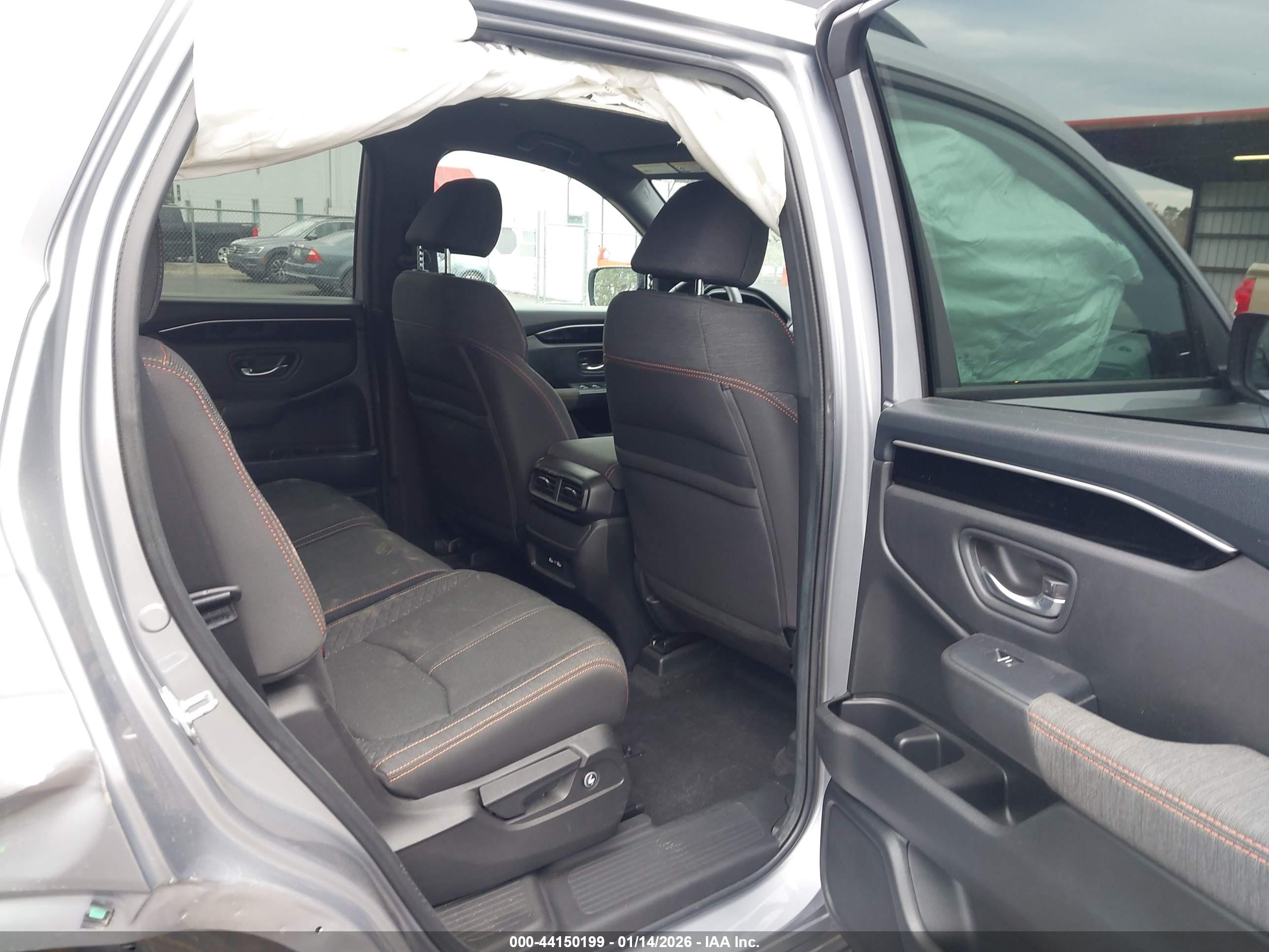 HONDA PILOT image 8