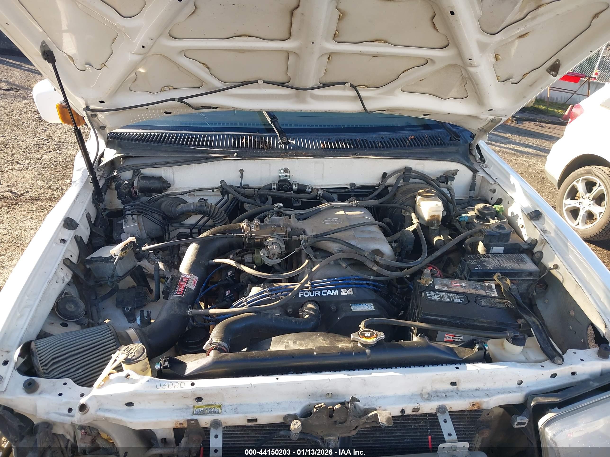 TOYOTA 4RUNNER image 10
