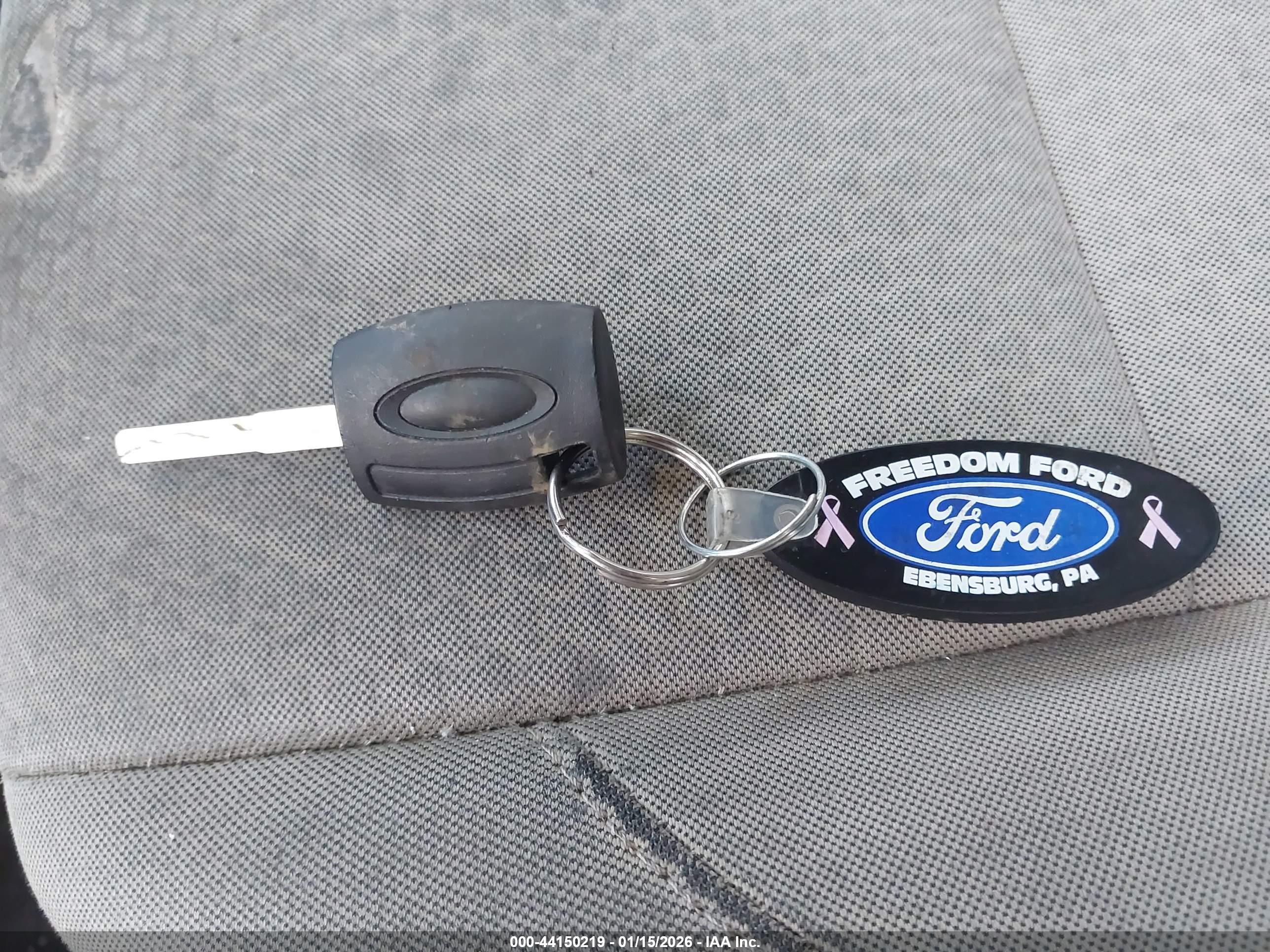 FORD ESCAPE image 11