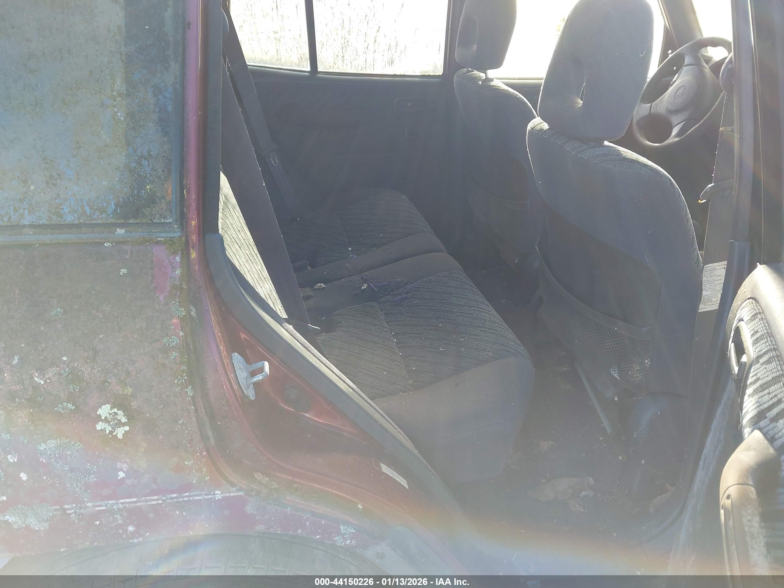 TOYOTA RAV4 image 8