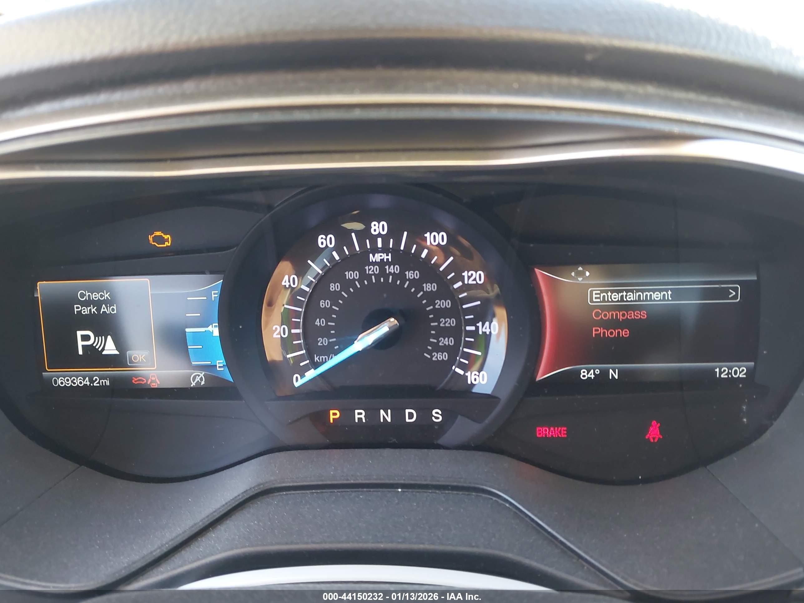 FORD FUSION image 7