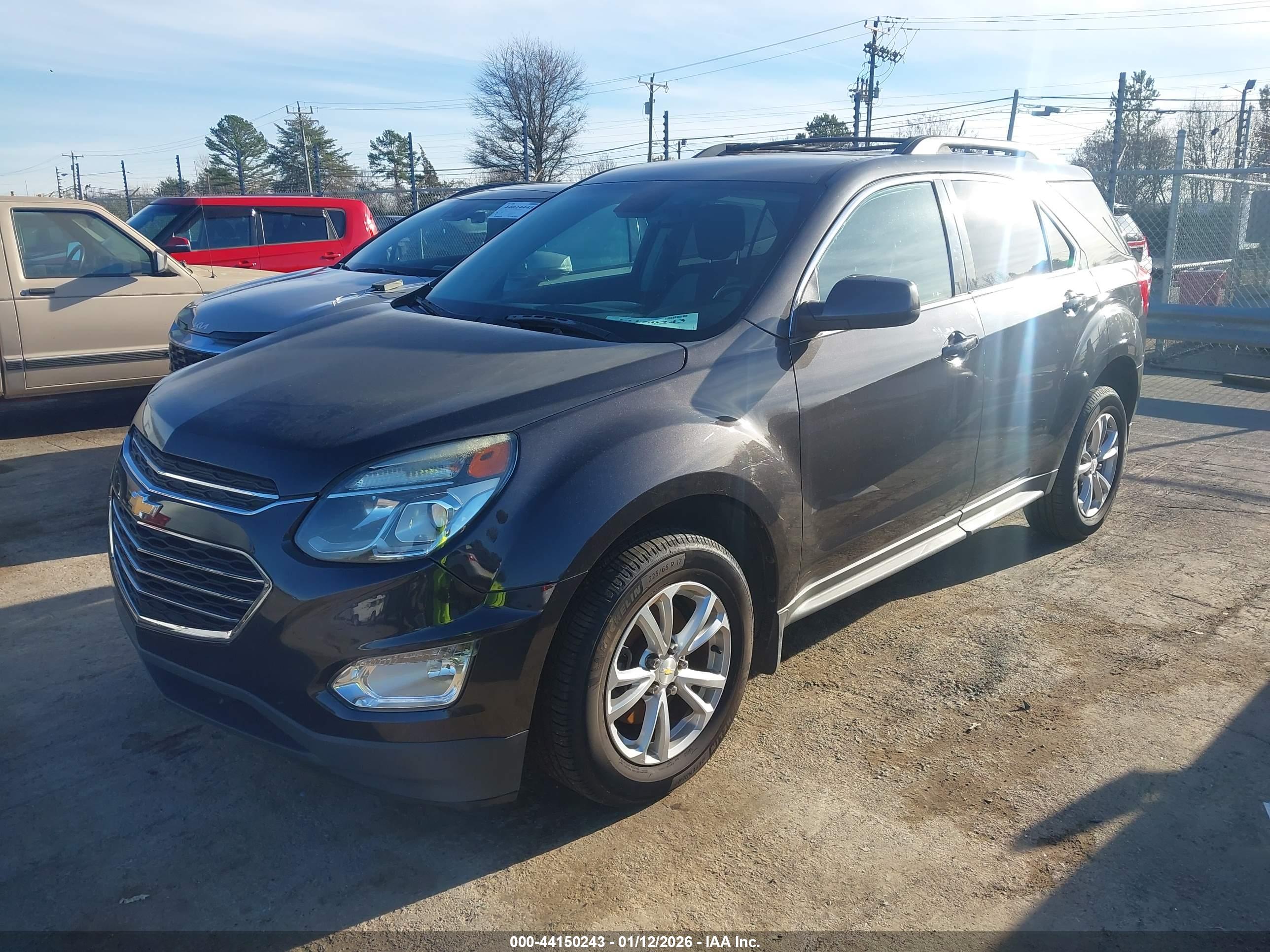 CHEVROLET EQUINOX image 2