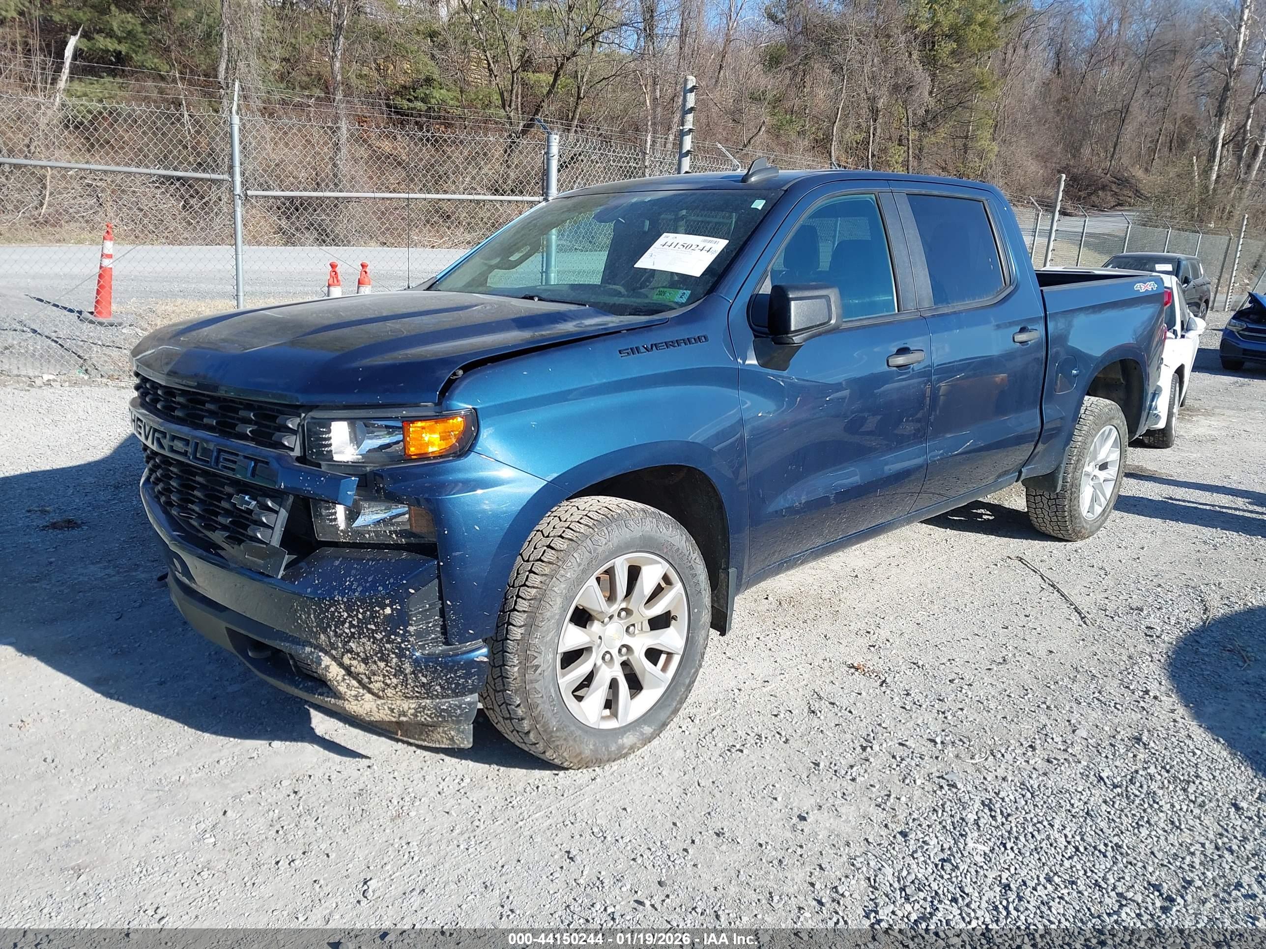 CHEVROLET SILVERADO image 2