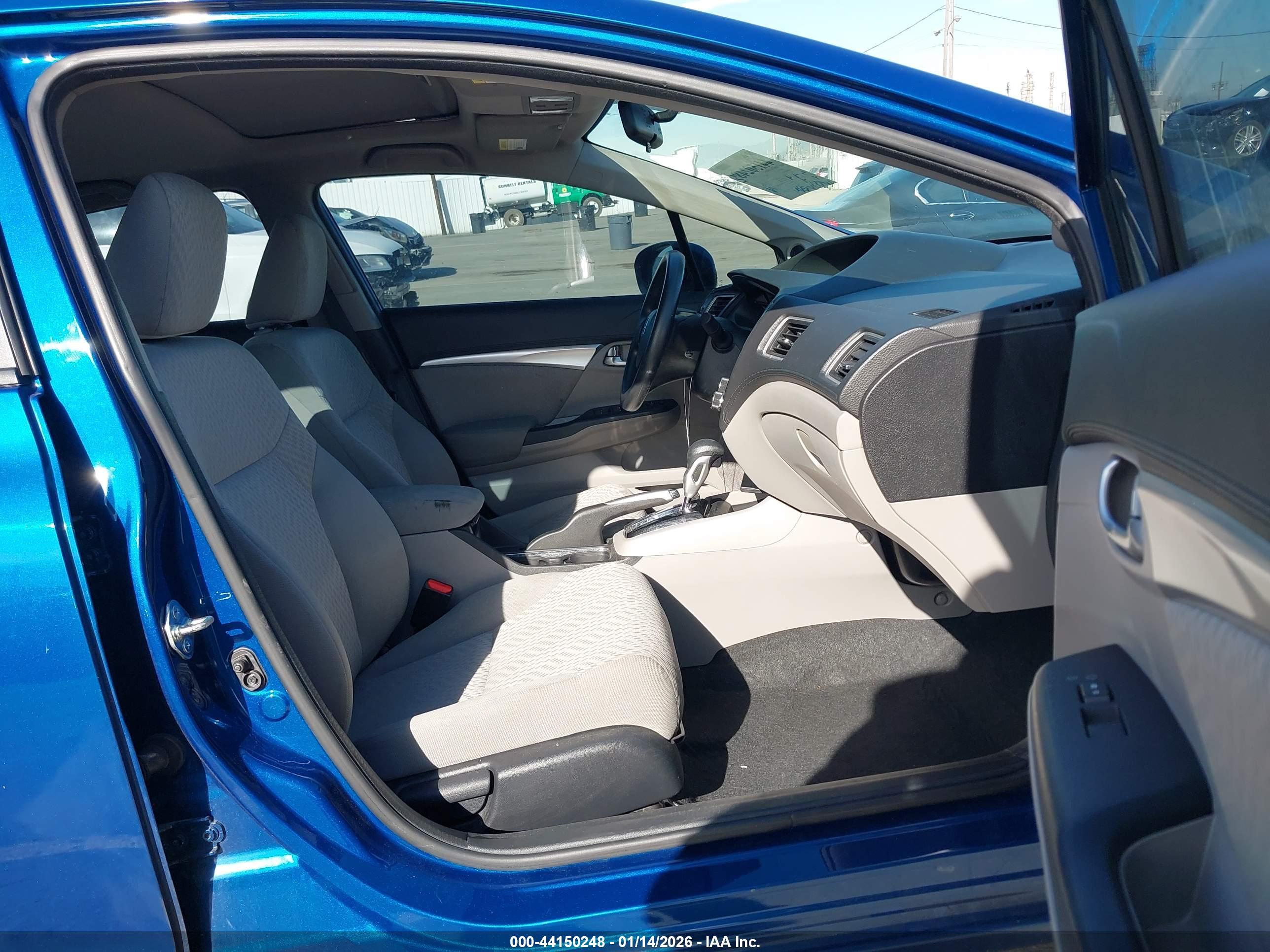 HONDA CIVIC image 5