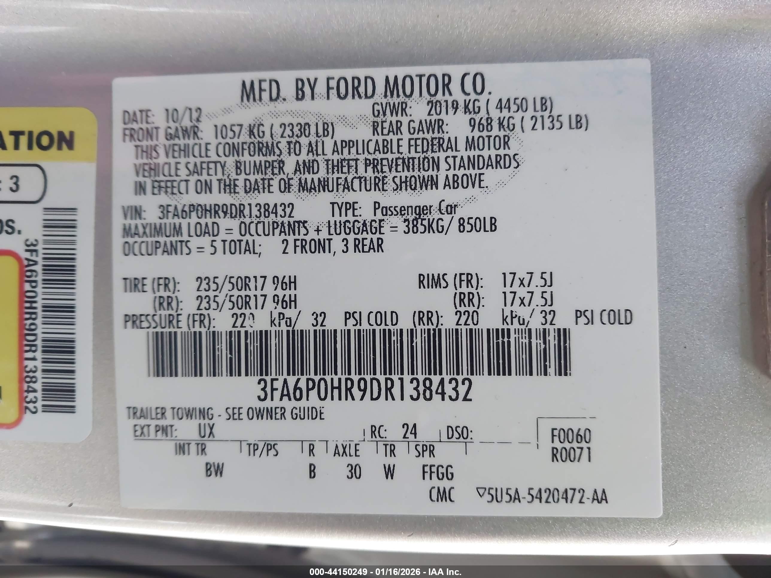 FORD FUSION image 9
