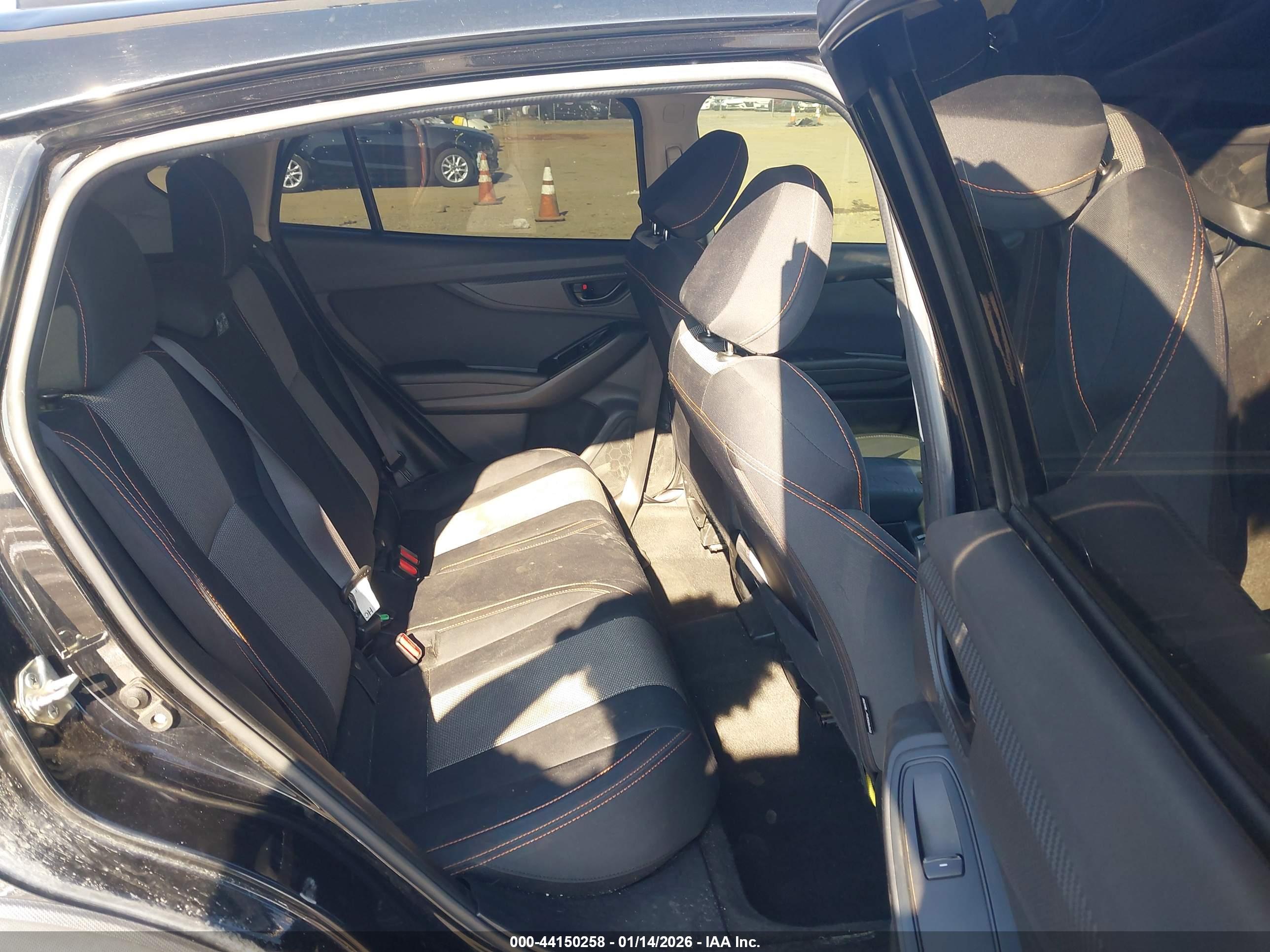 SUBARU CROSSTREK image 8