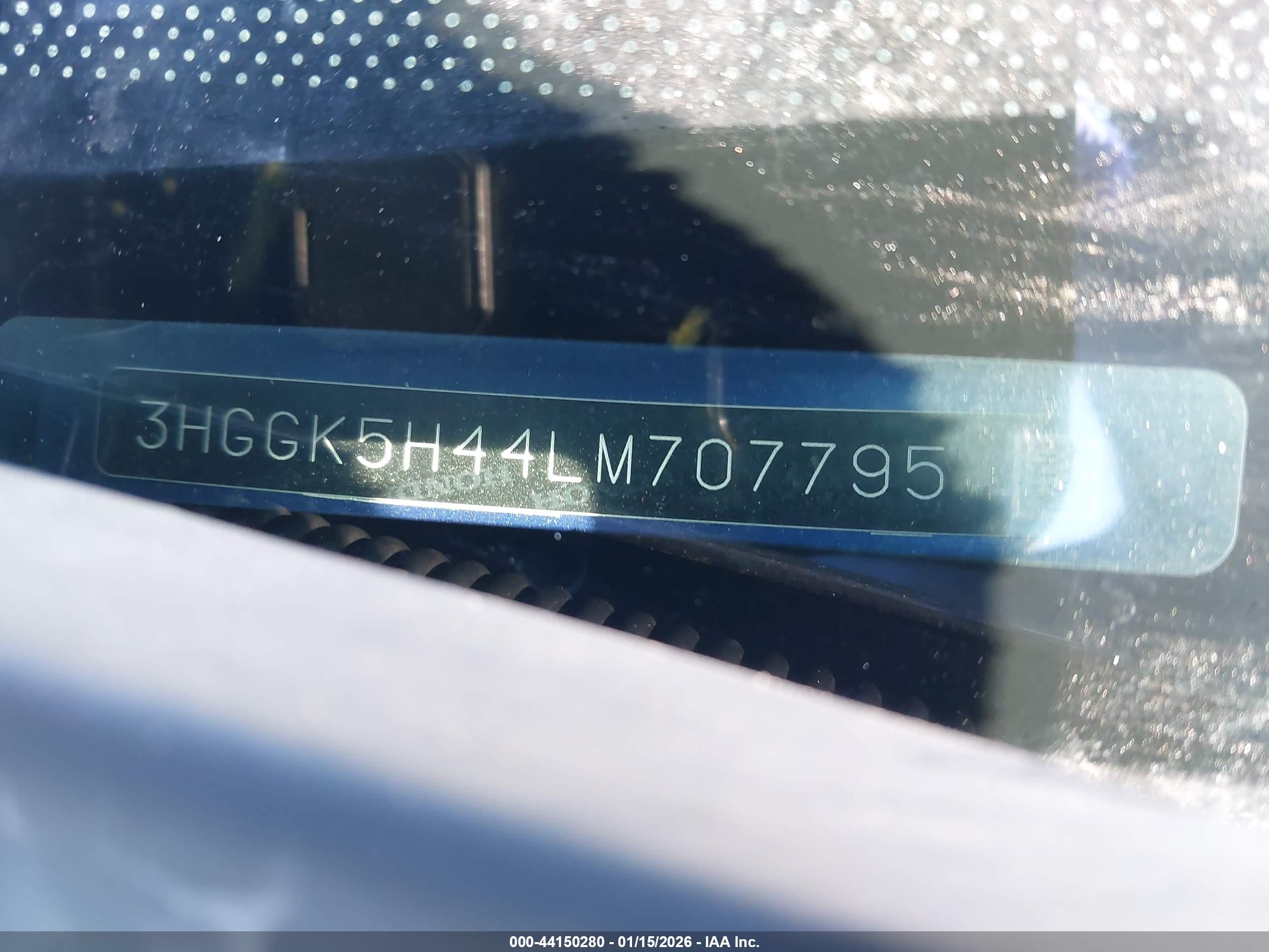 HONDA FIT image 9