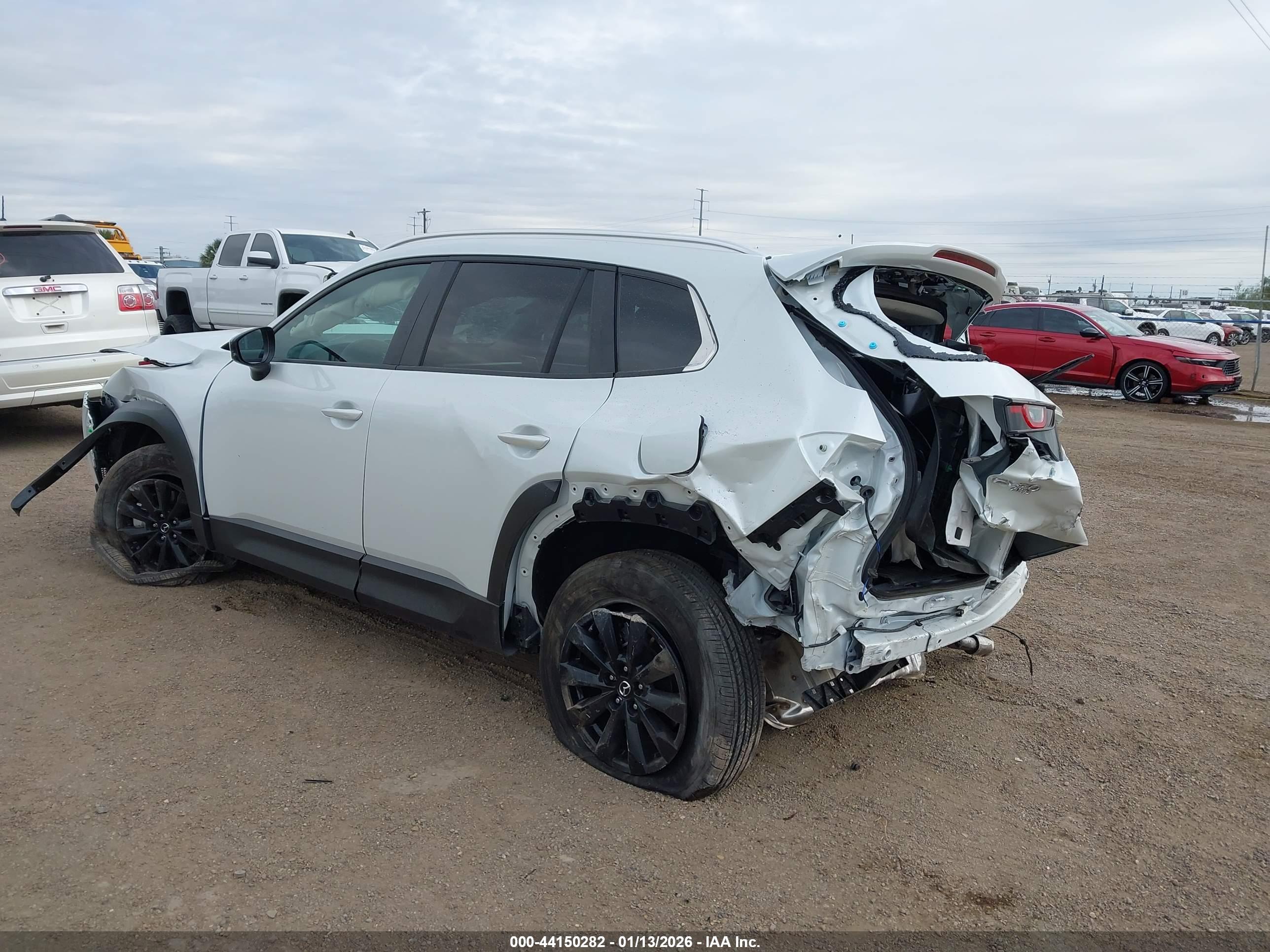 MAZDA CX-50 image 3