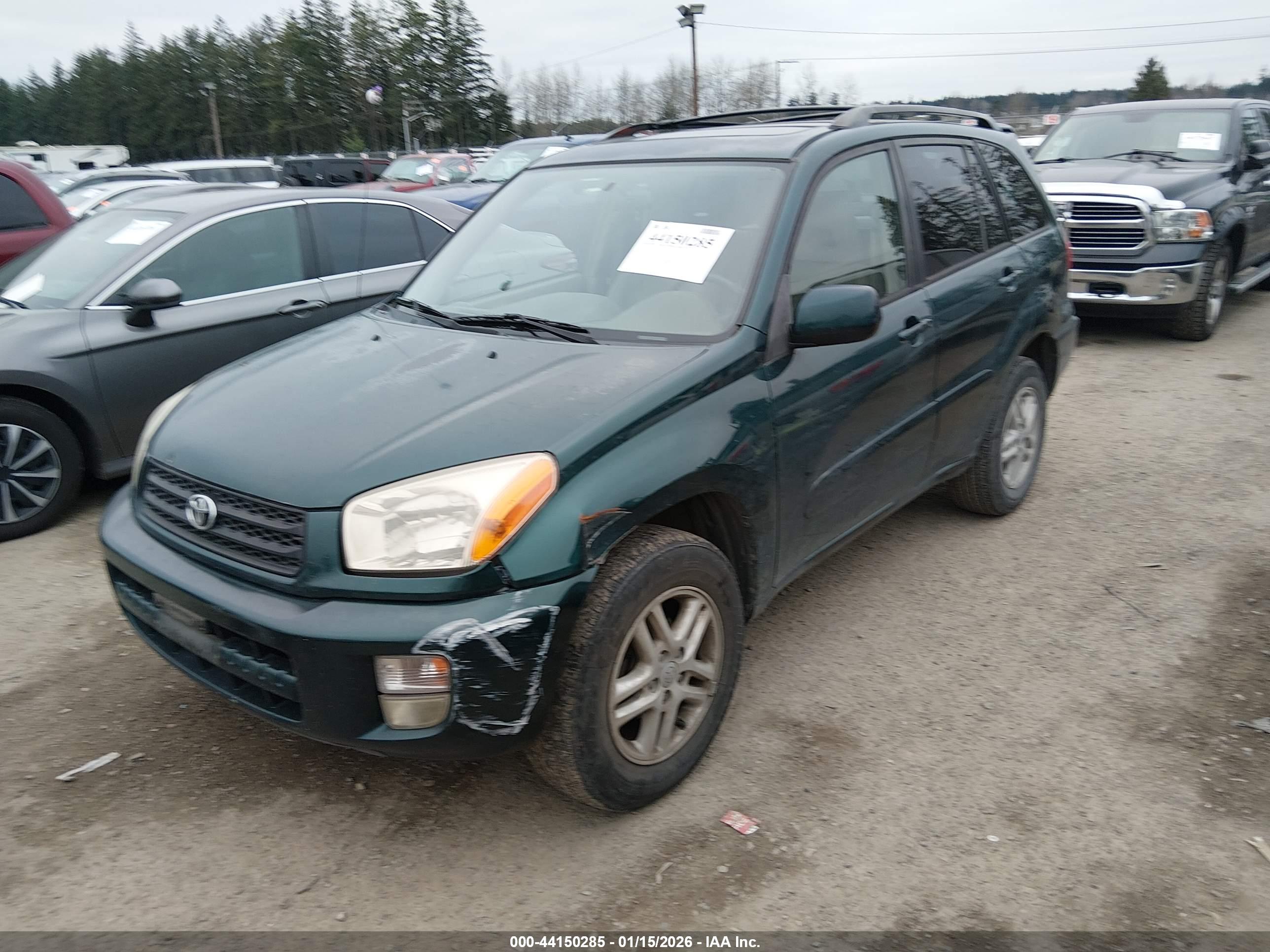 TOYOTA RAV4 image 2