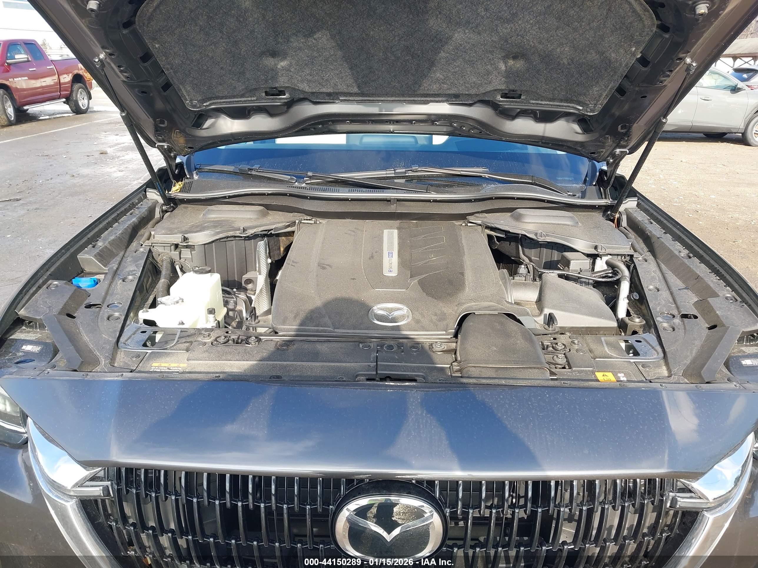 MAZDA CX-90 image 10