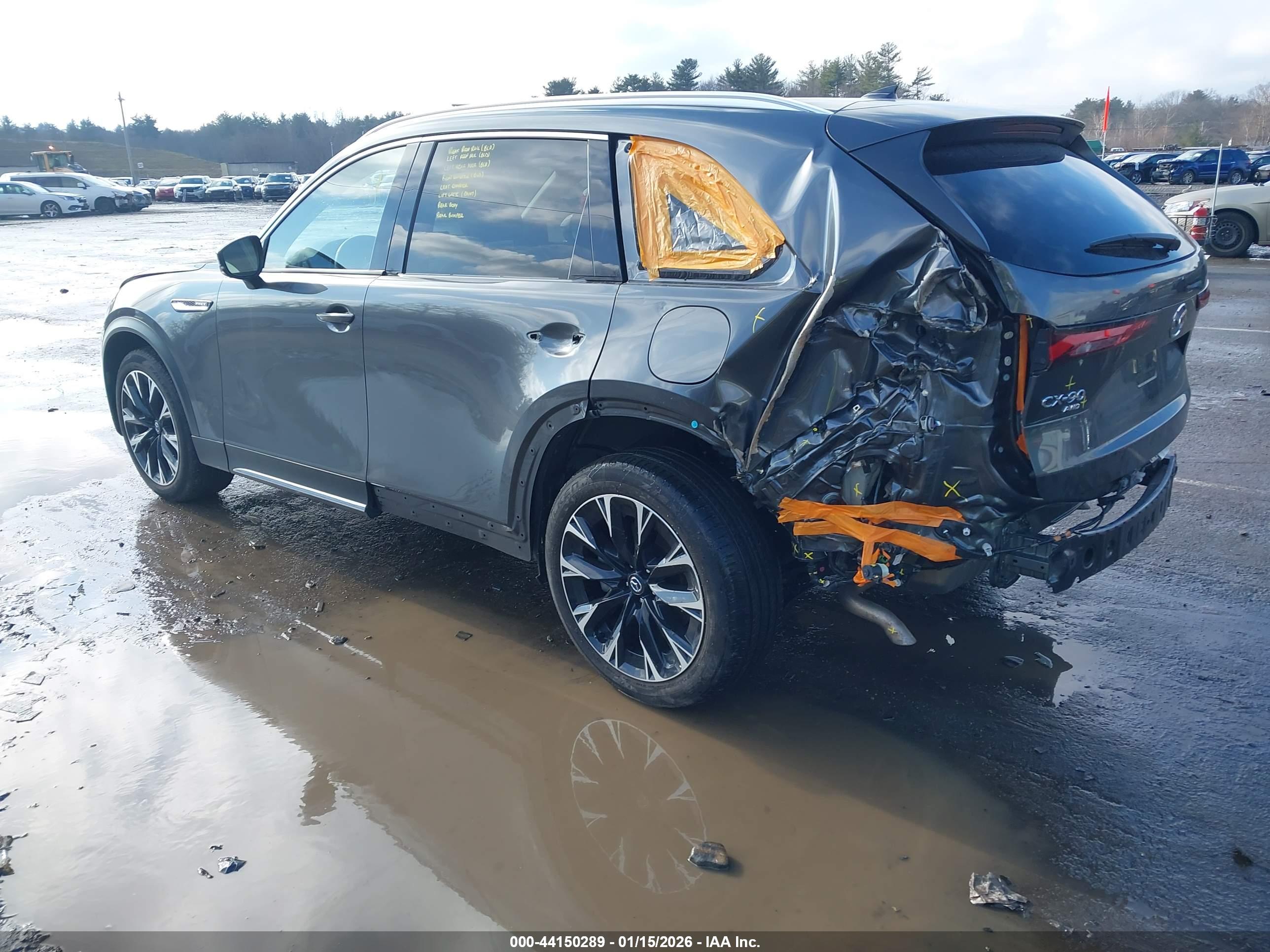 MAZDA CX-90 image 3