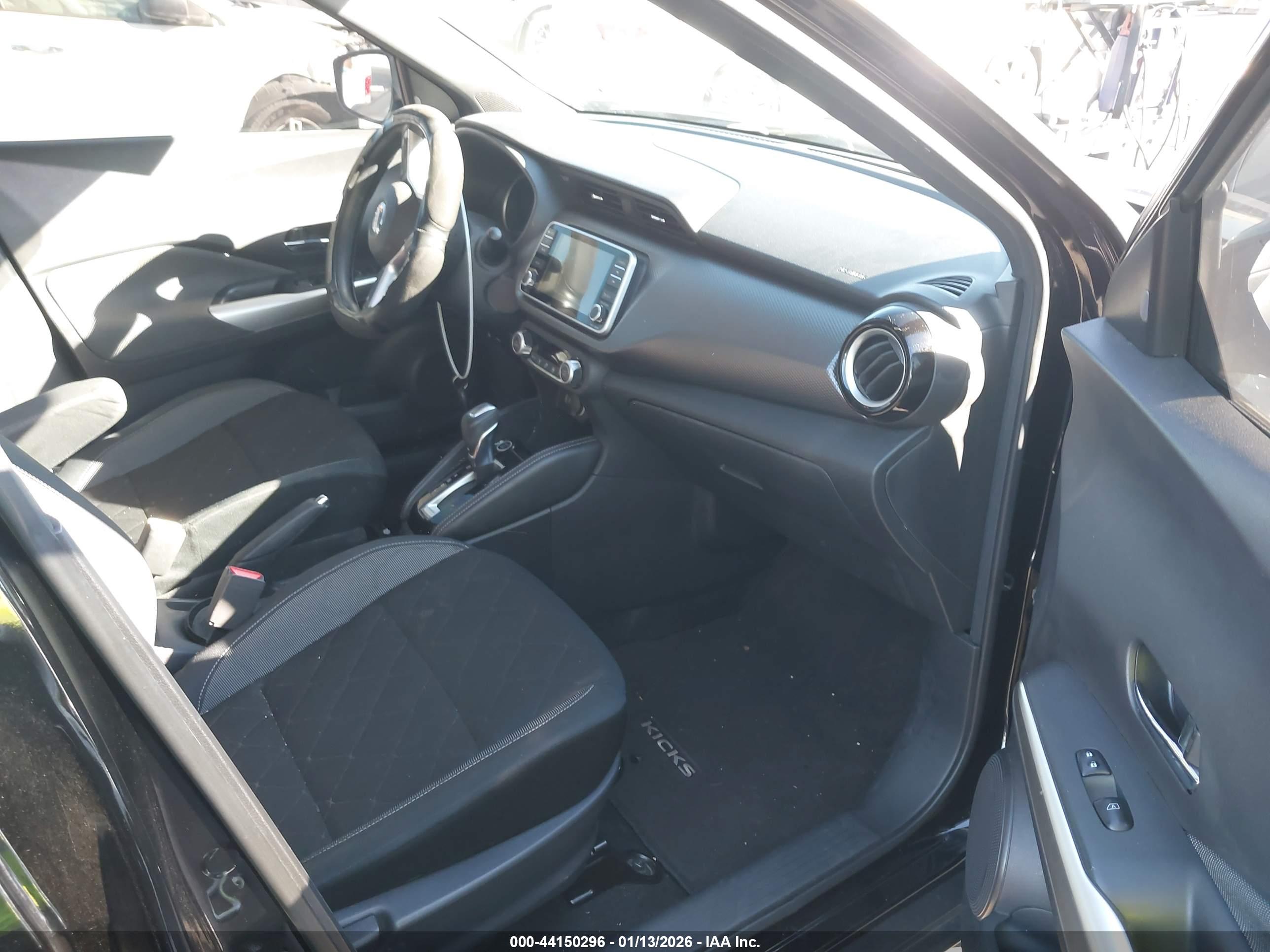 NISSAN KICKS image 5