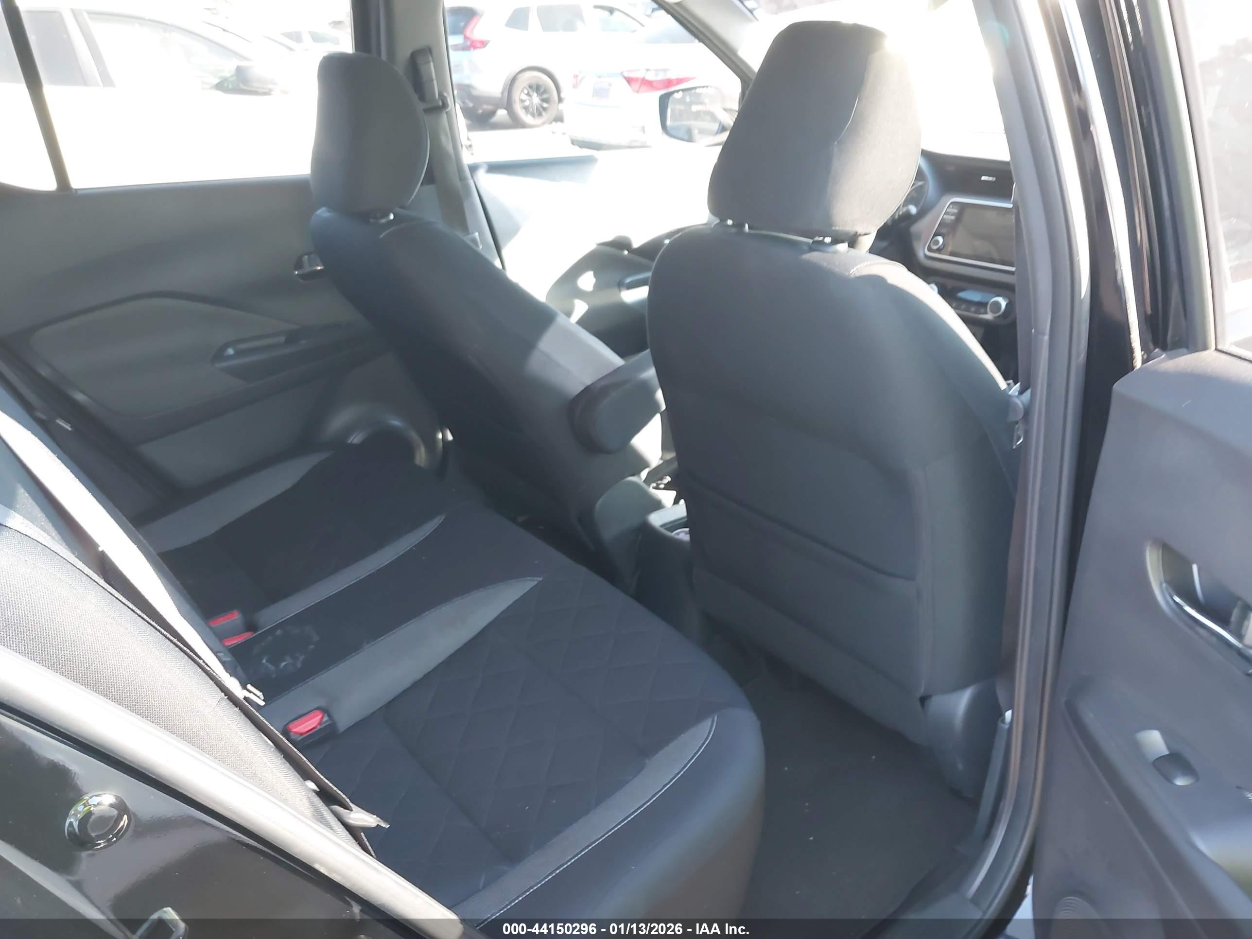 NISSAN KICKS image 8