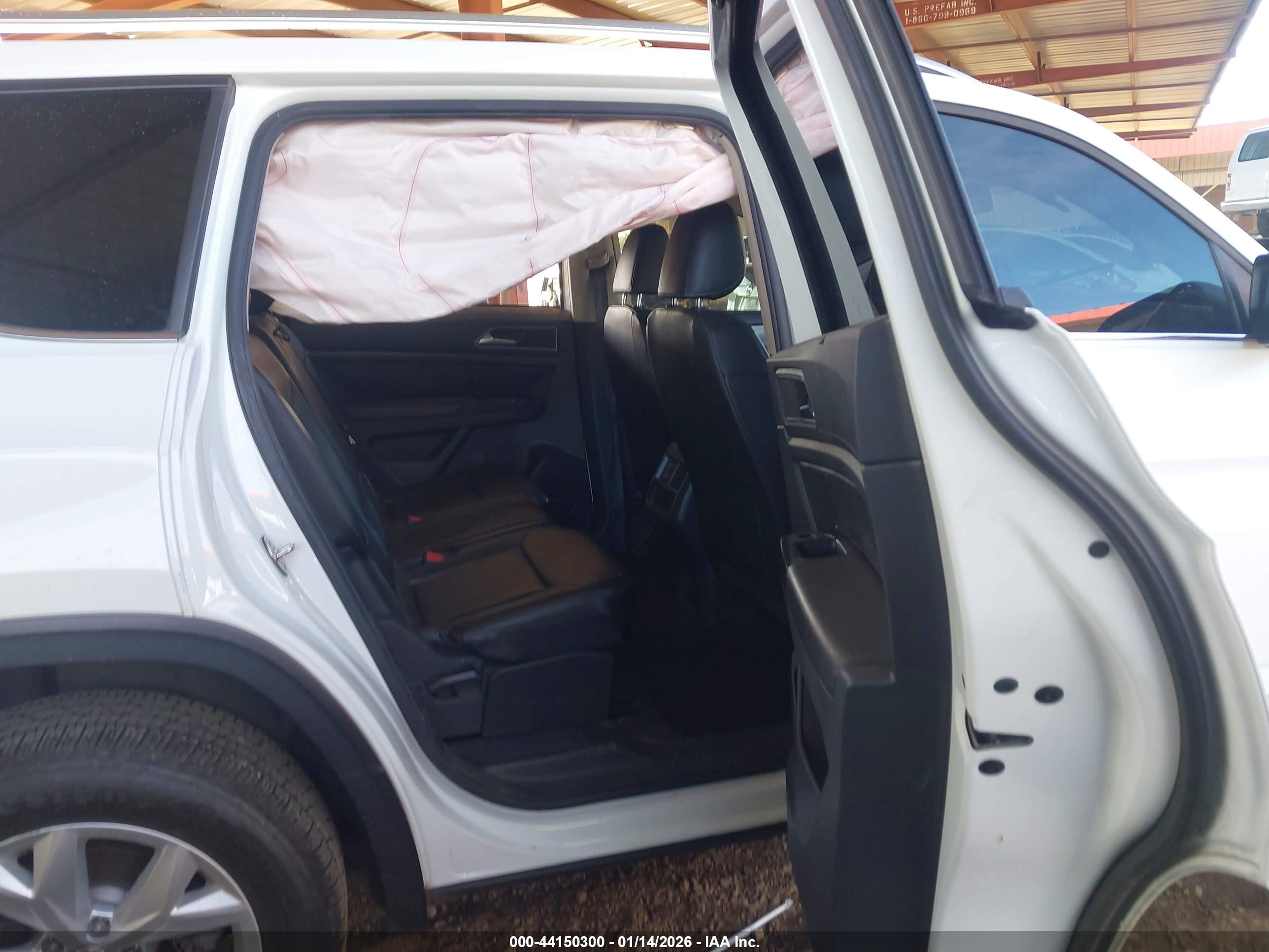 VOLKSWAGEN ATLAS image 8