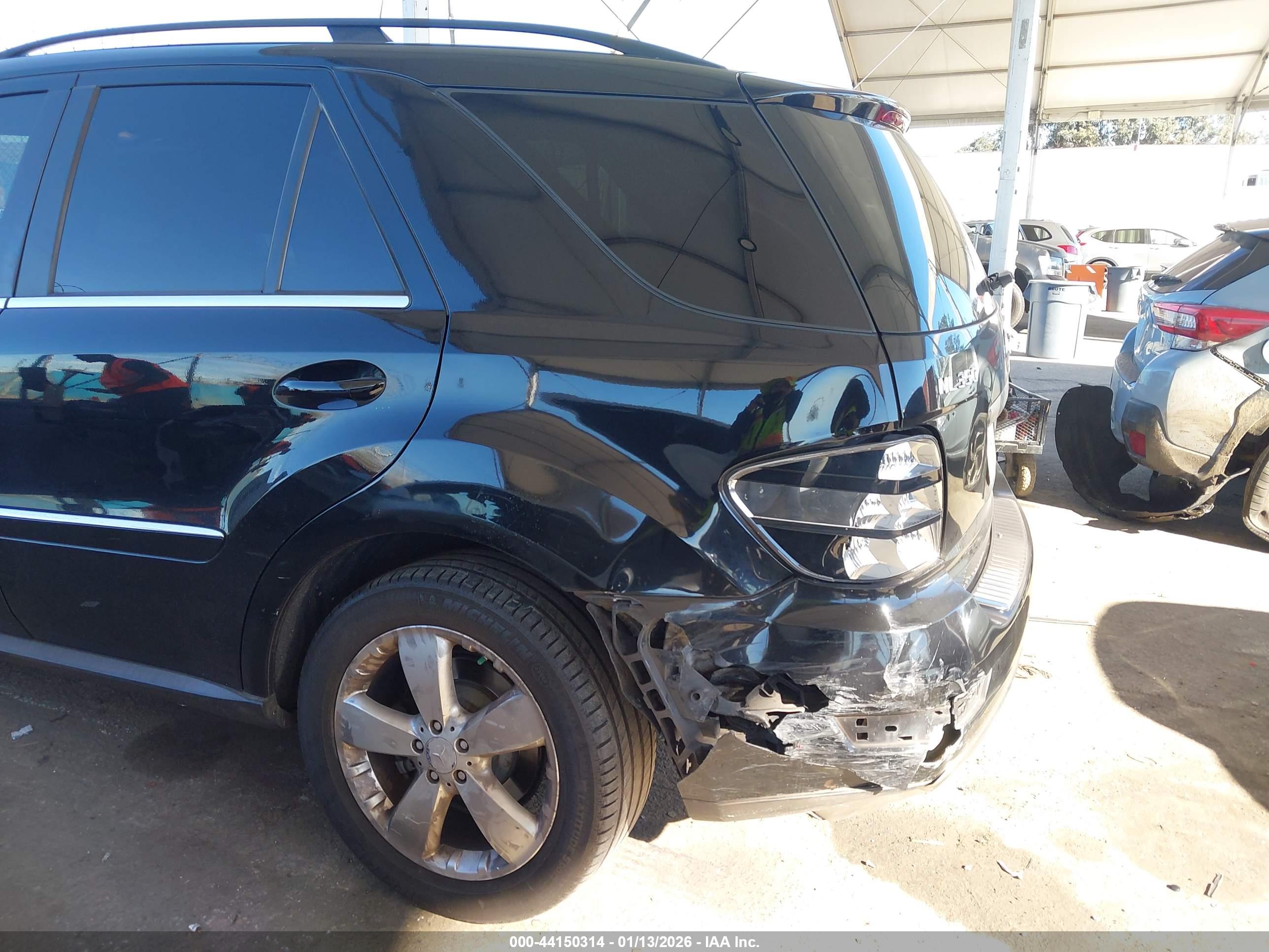 MERCEDES-BENZ ML image 6