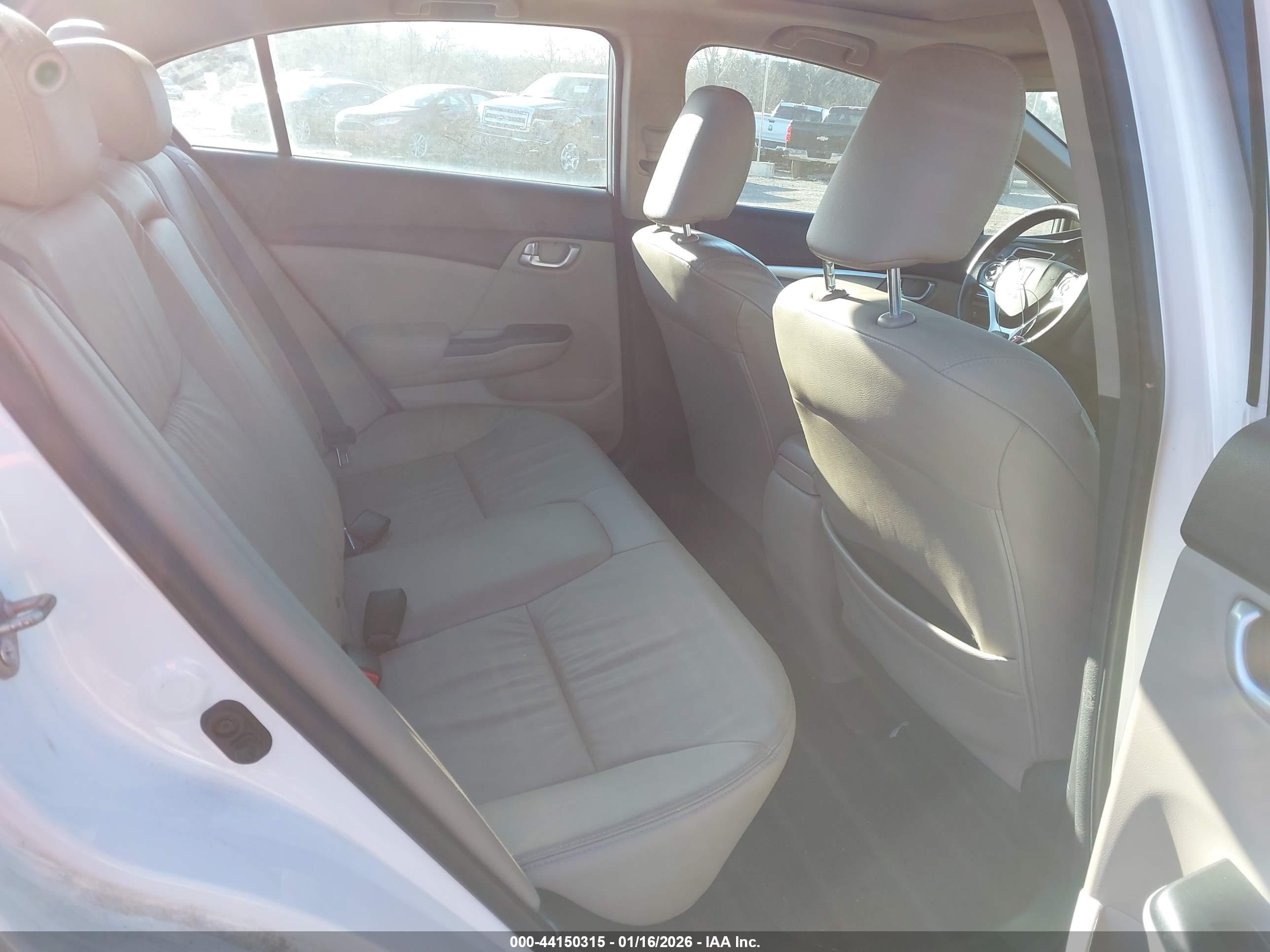 HONDA CIVIC image 8