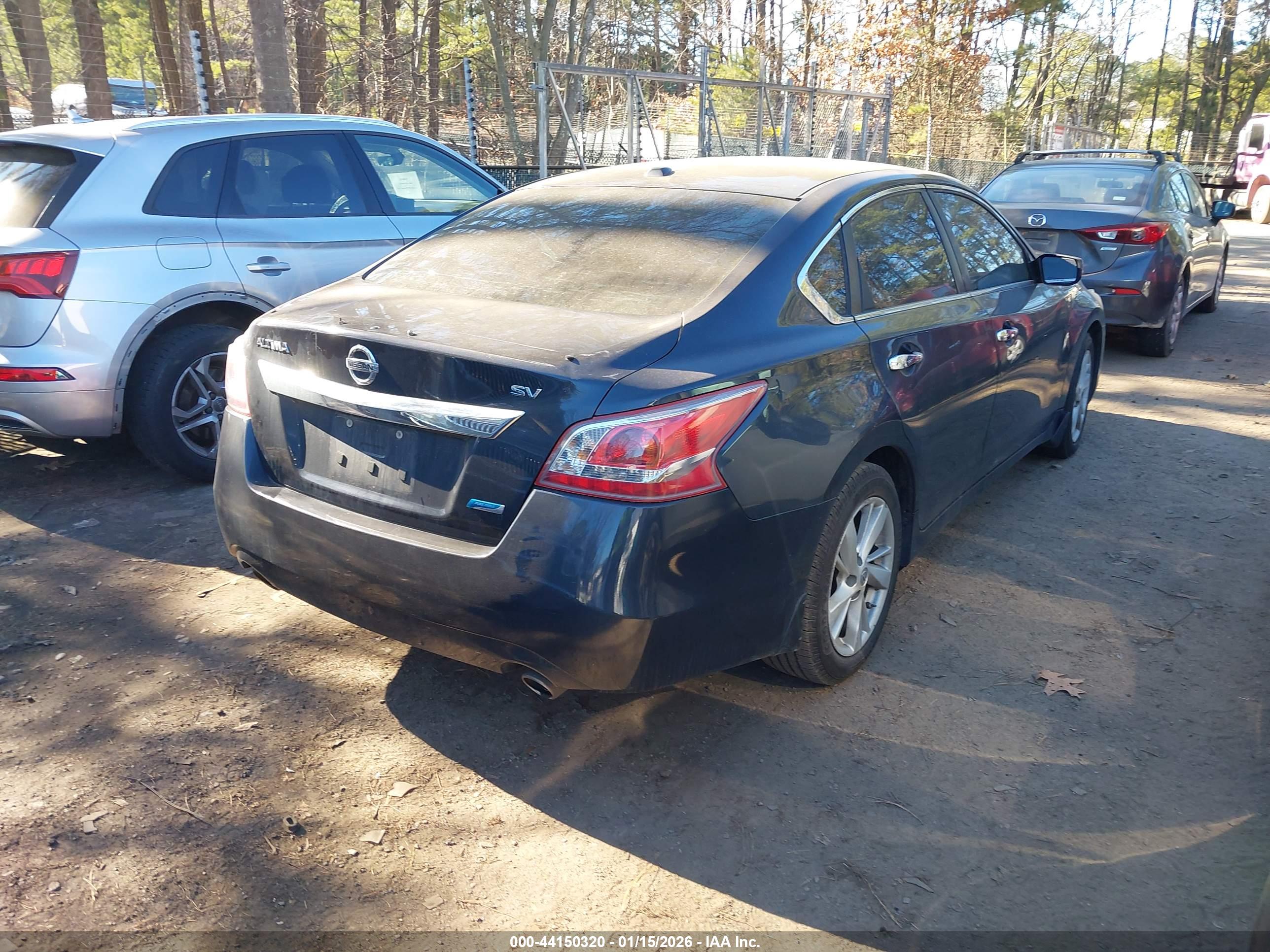 NISSAN ALTIMA image 4