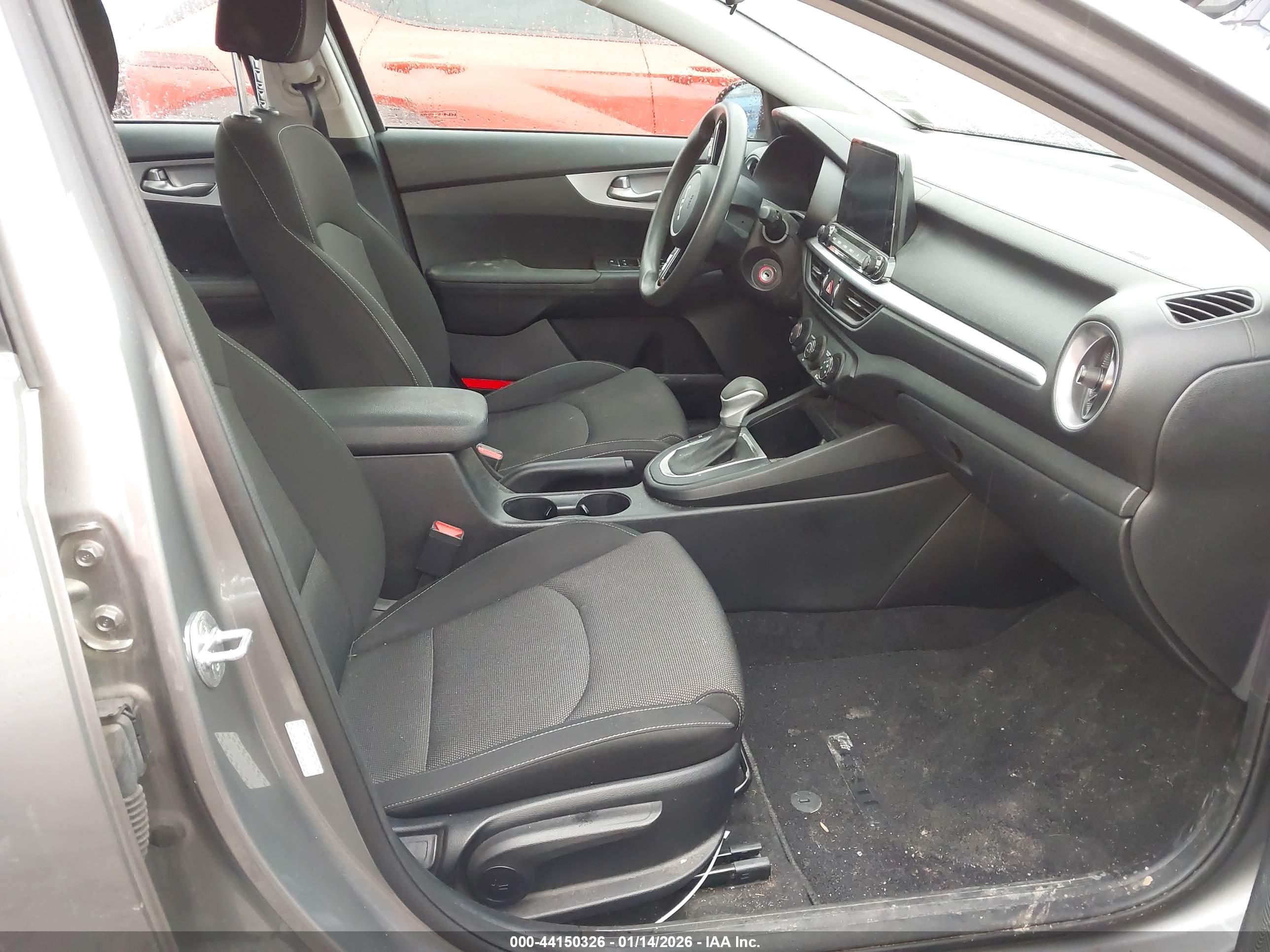 KIA FORTE image 5