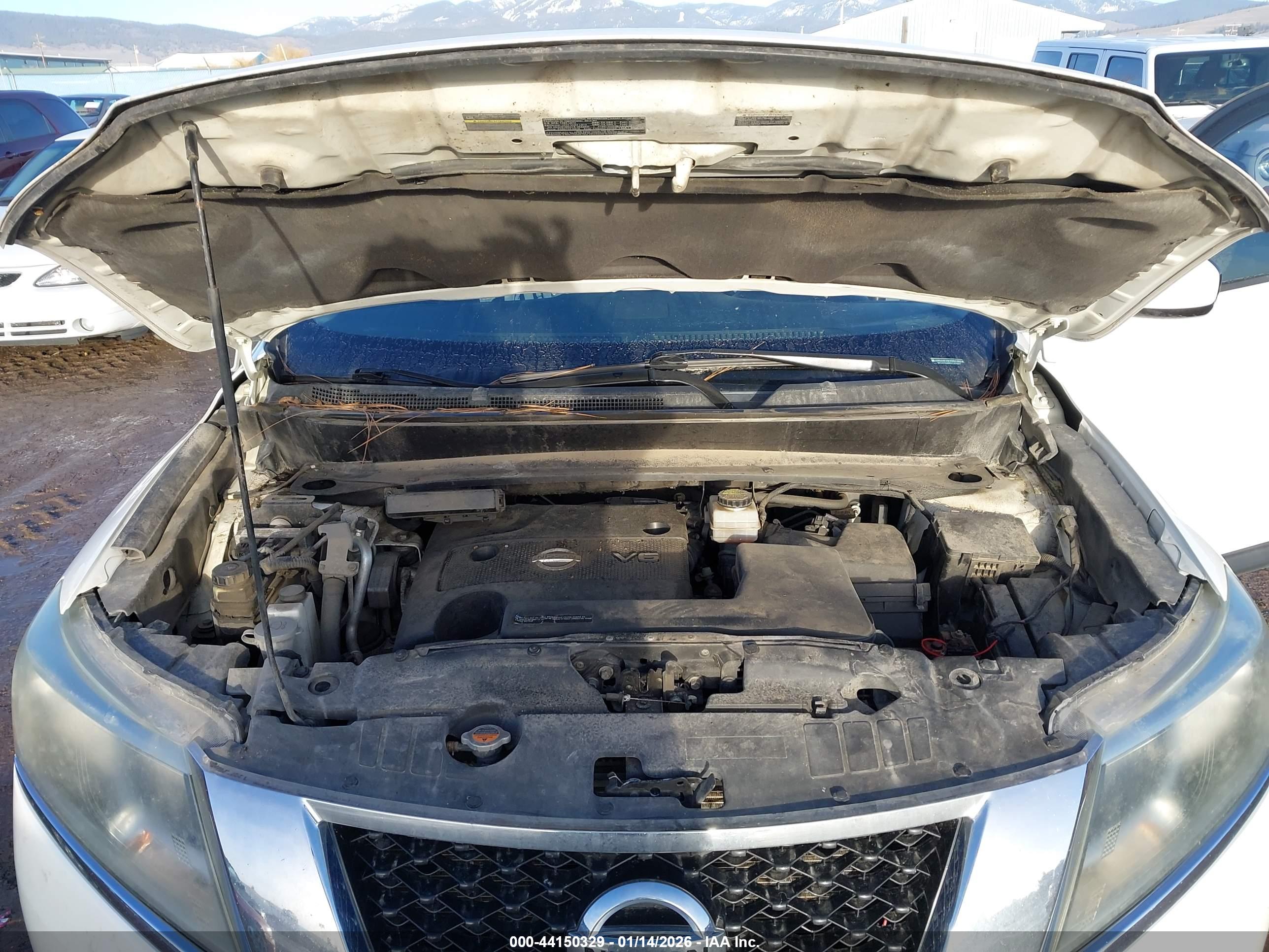 NISSAN PATHFINDER image 10