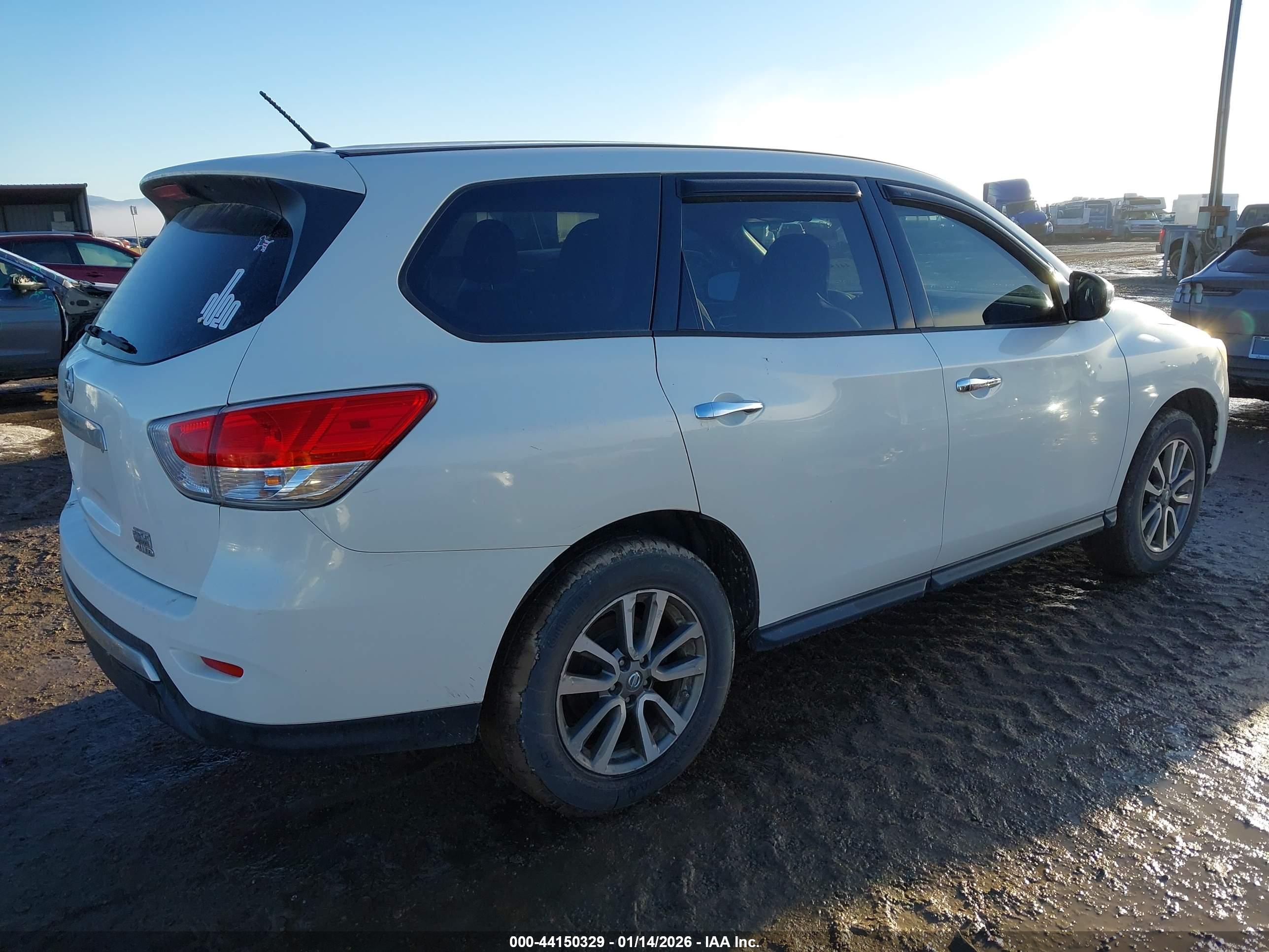 NISSAN PATHFINDER image 4