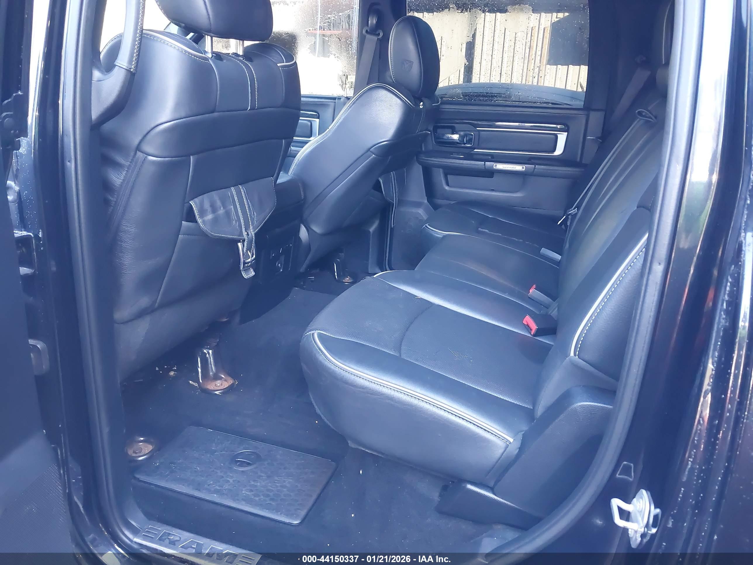 RAM 3500 image 8