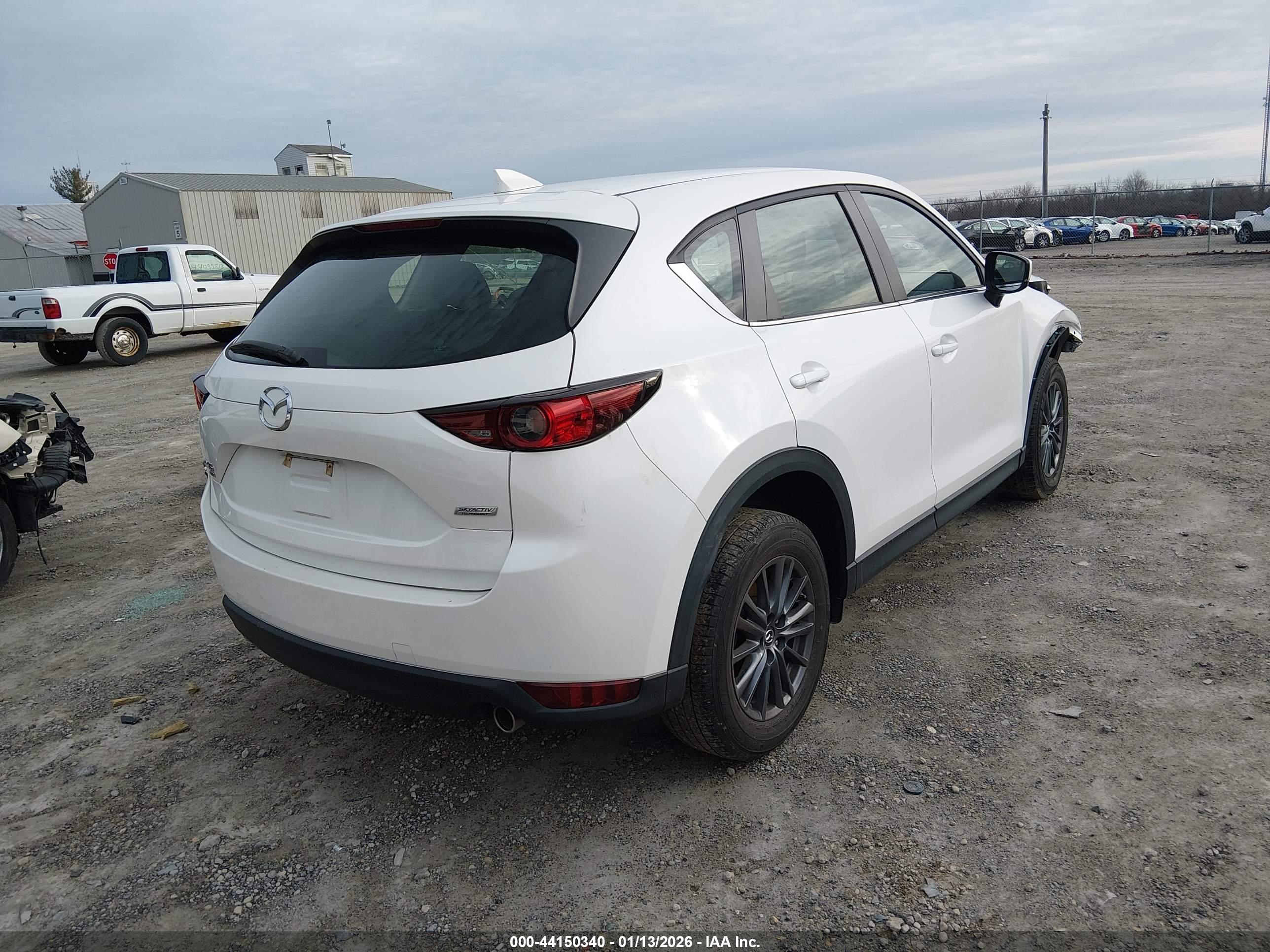 MAZDA CX-5 image 4