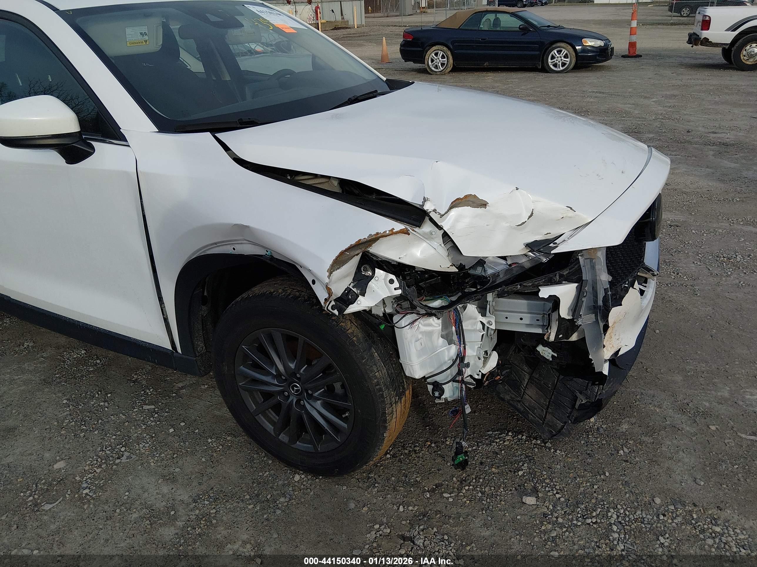 MAZDA CX-5 image 6