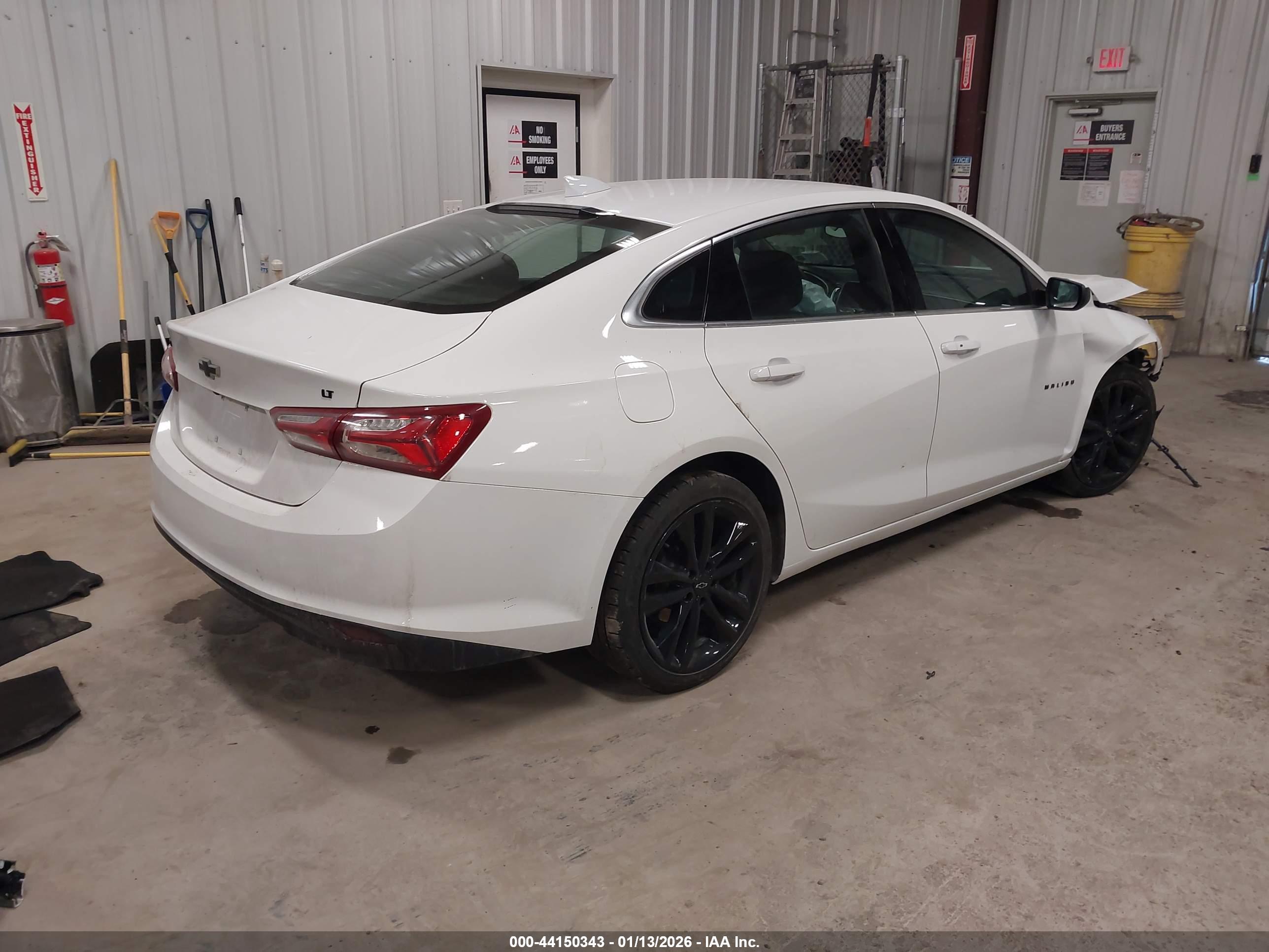CHEVROLET MALIBU image 4