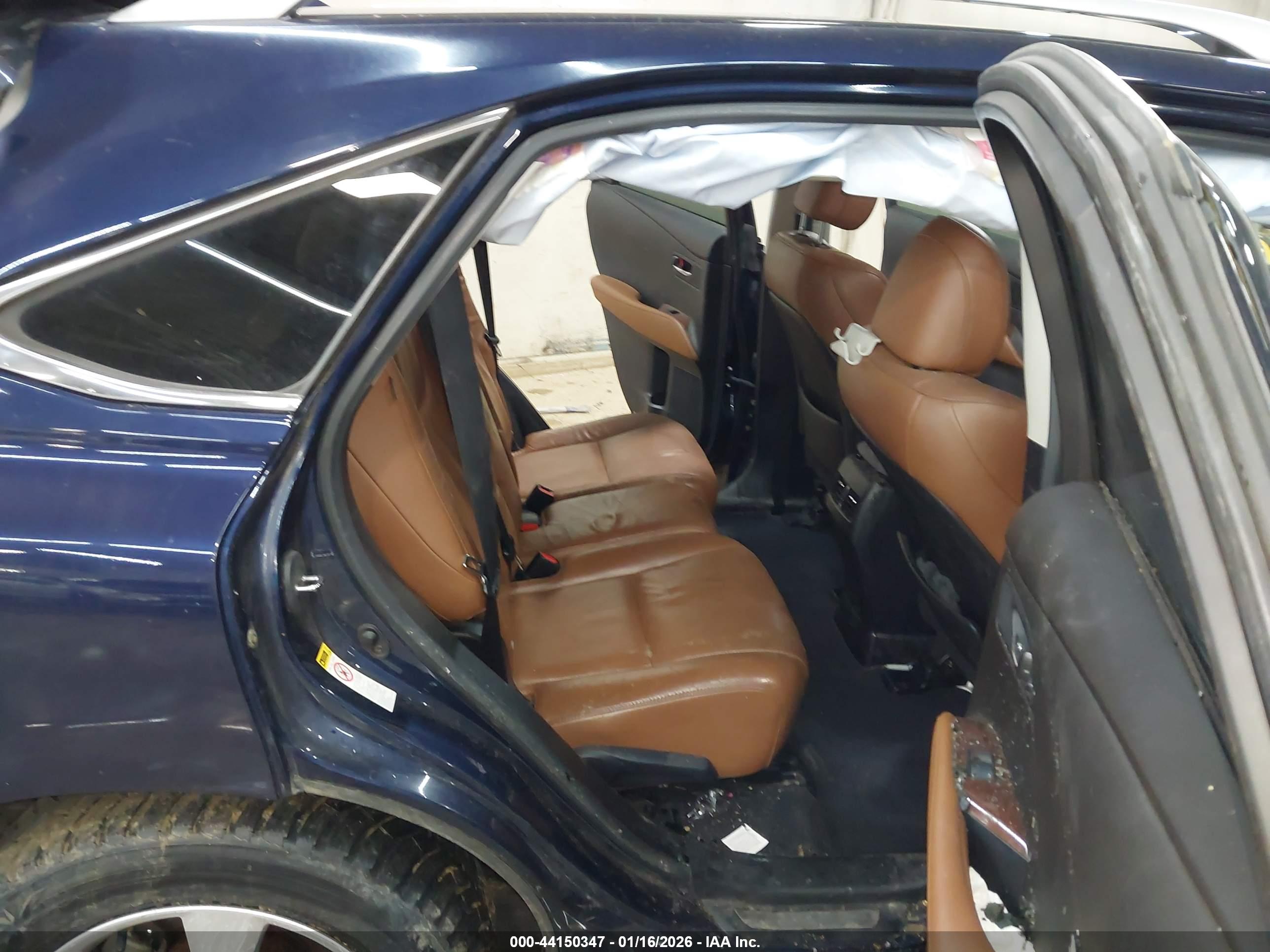 LEXUS RX image 8