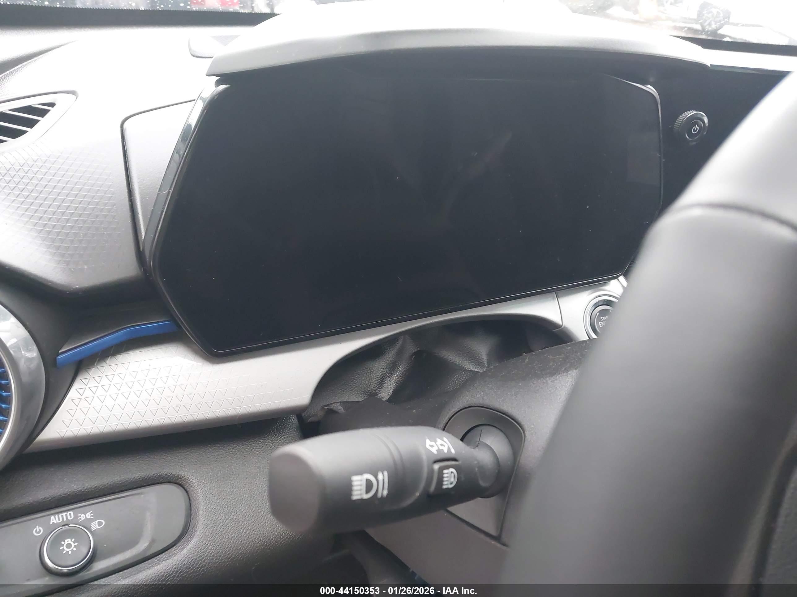 CHEVROLET TRAX image 7