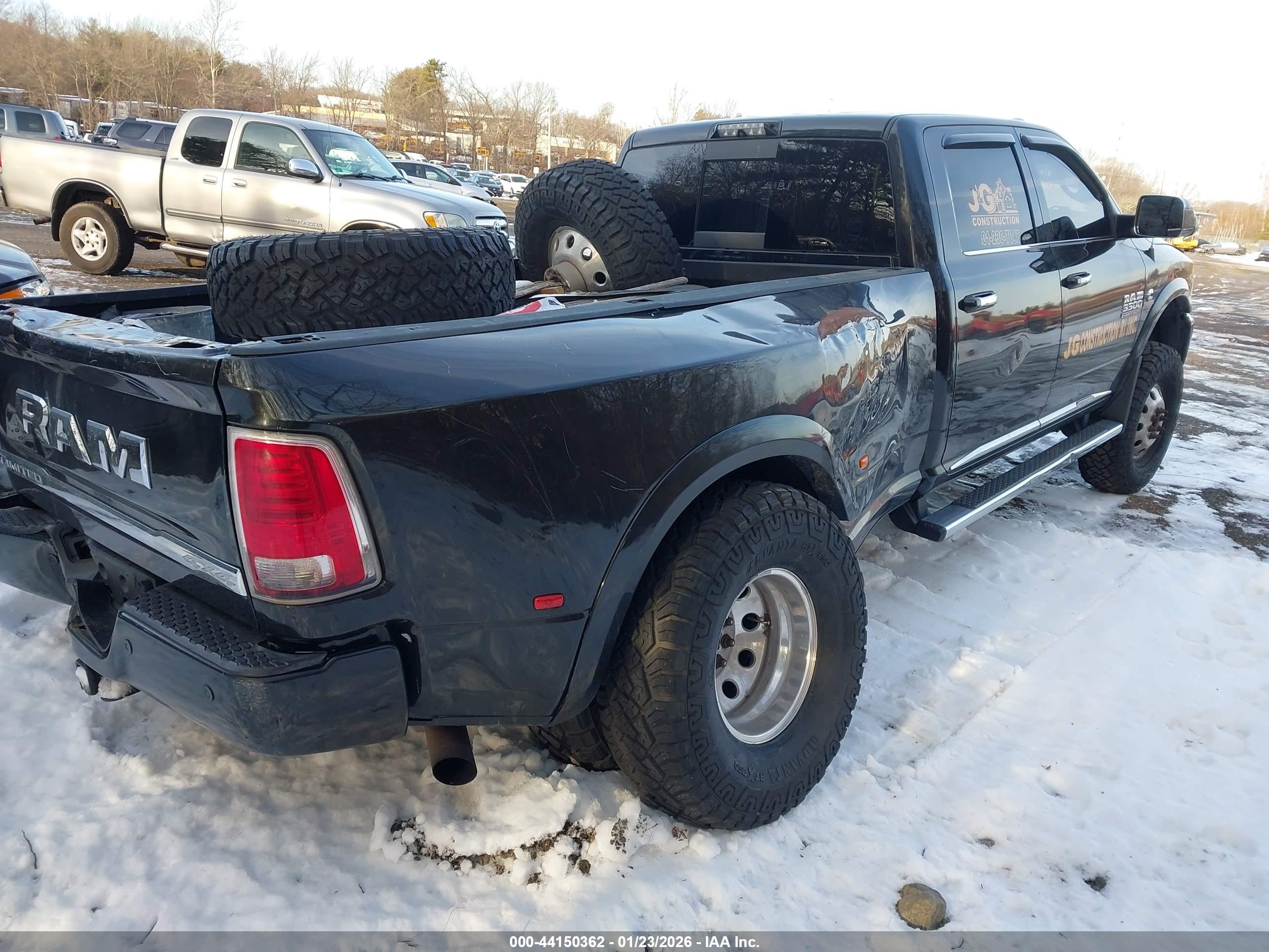 RAM 3500 image 4