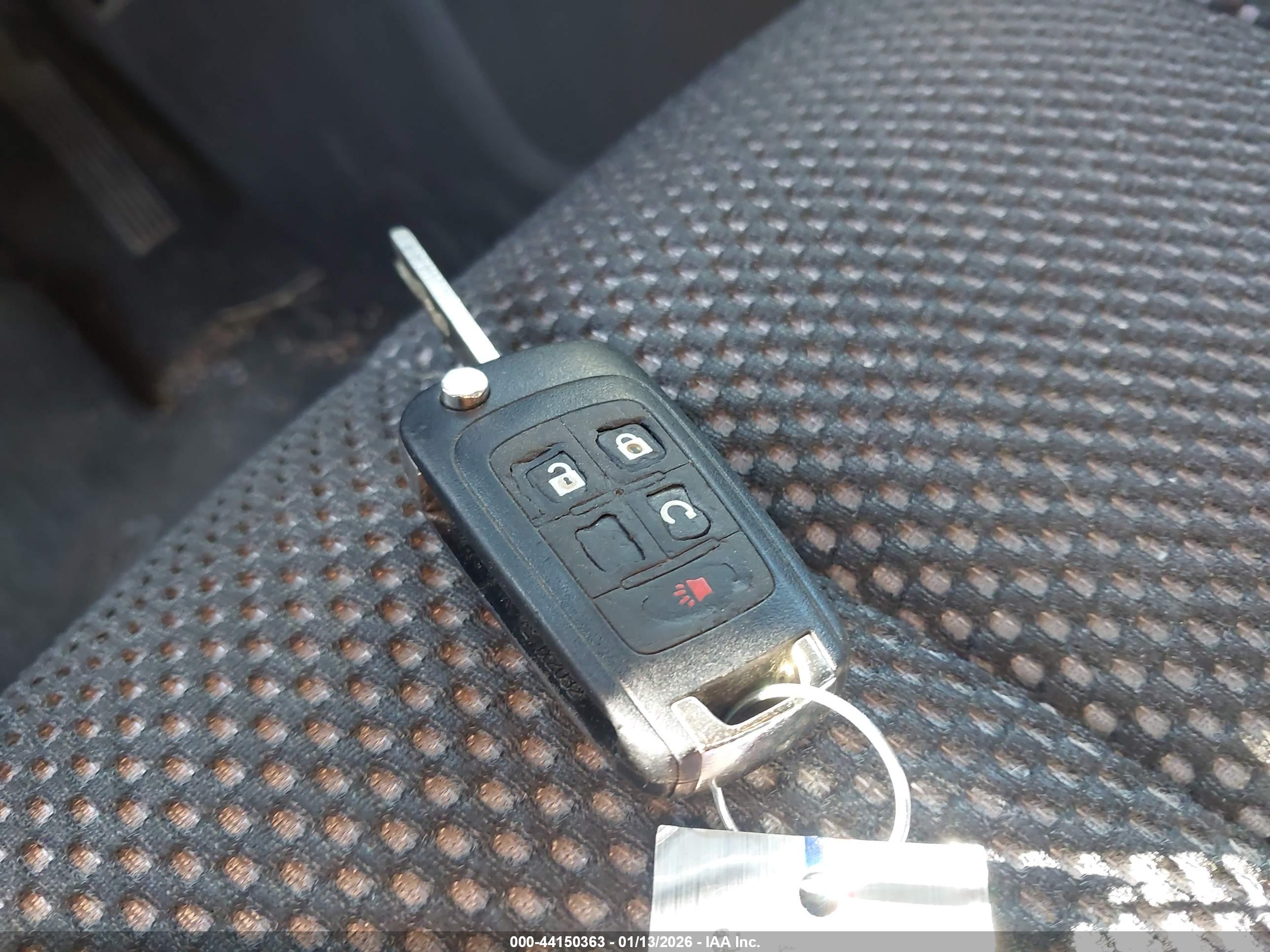 GMC TERRAIN image 11